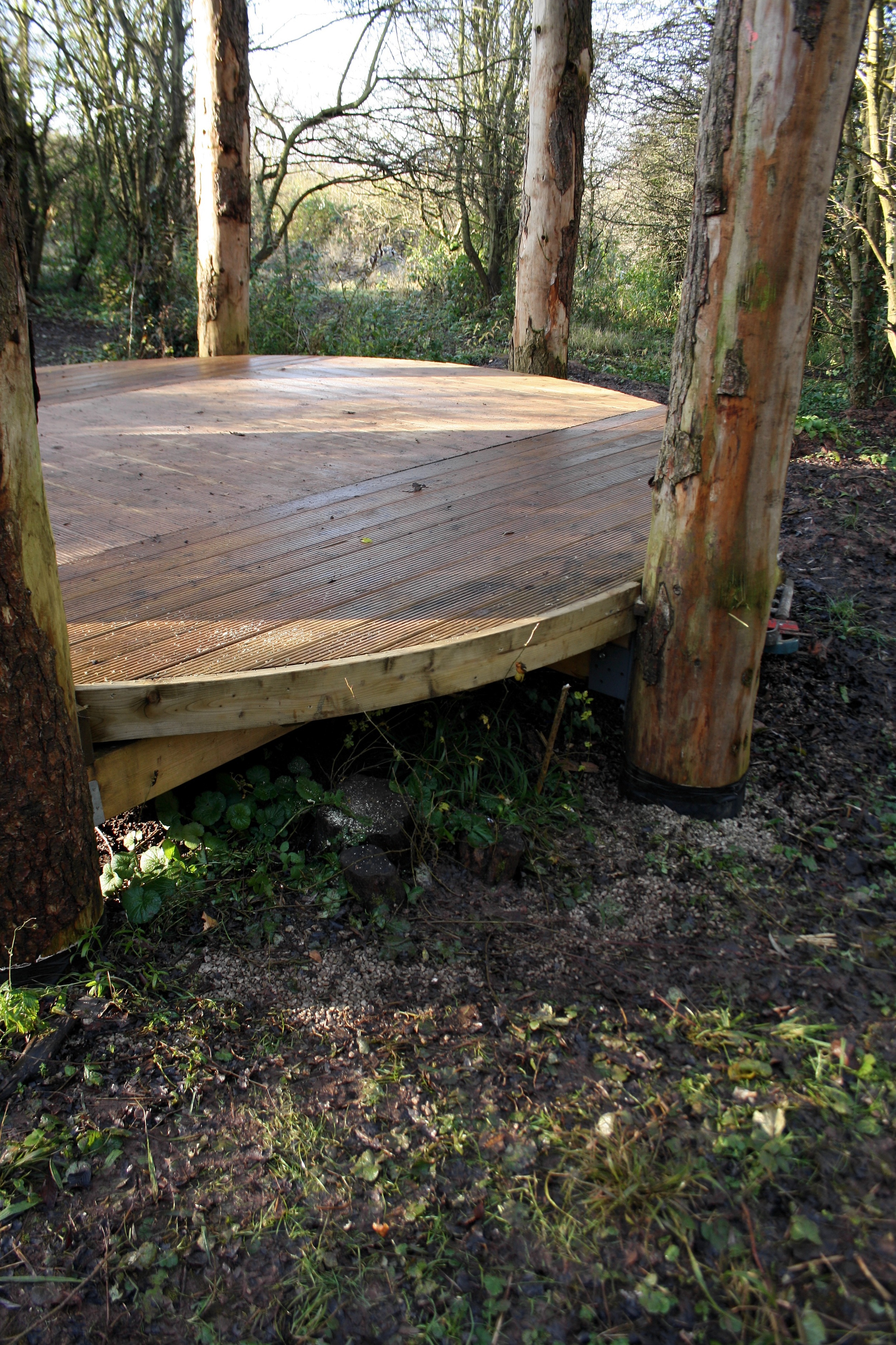 Self-build land shelter gets its roof