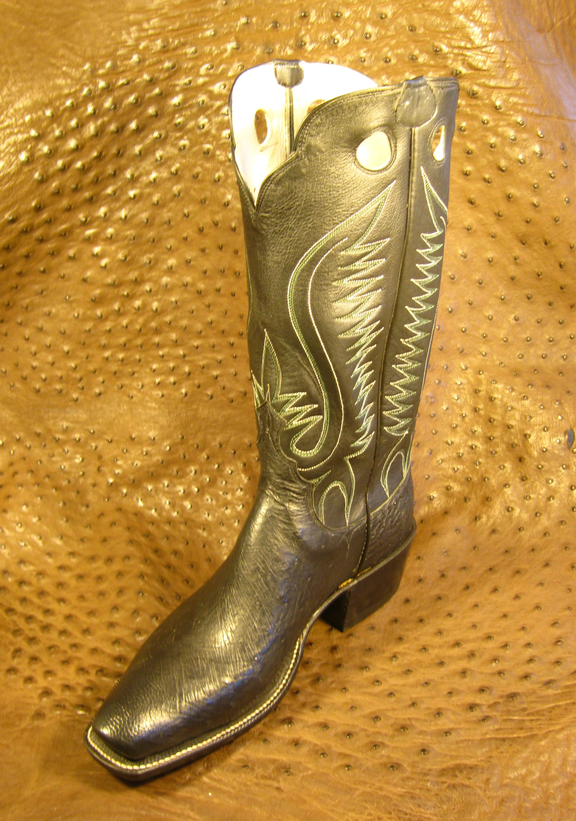 amarillobootmaker.jpg