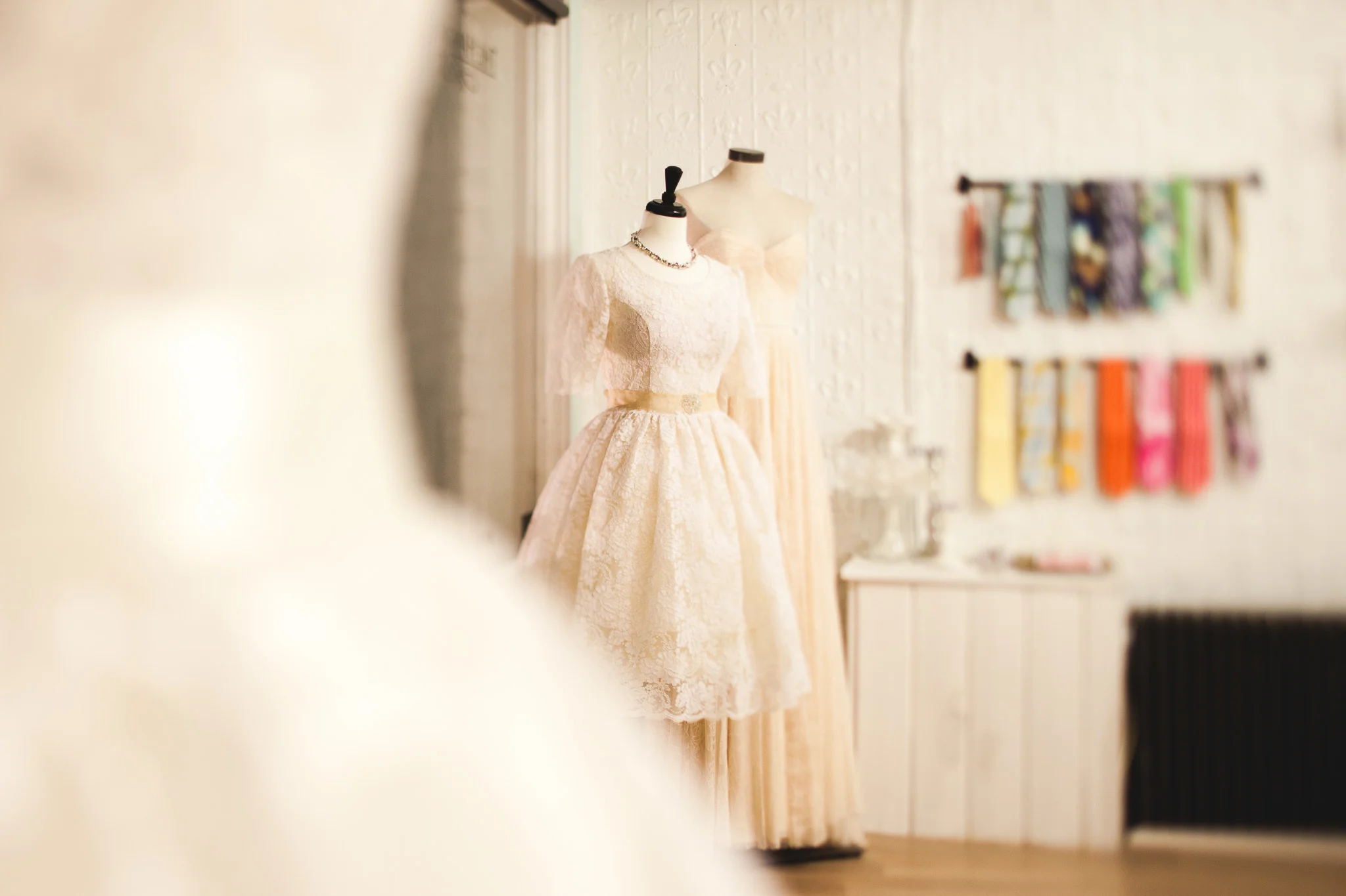 043-Jonathan-Kuhn-Photography-HandmadeBride-PreOpening-0246.jpg