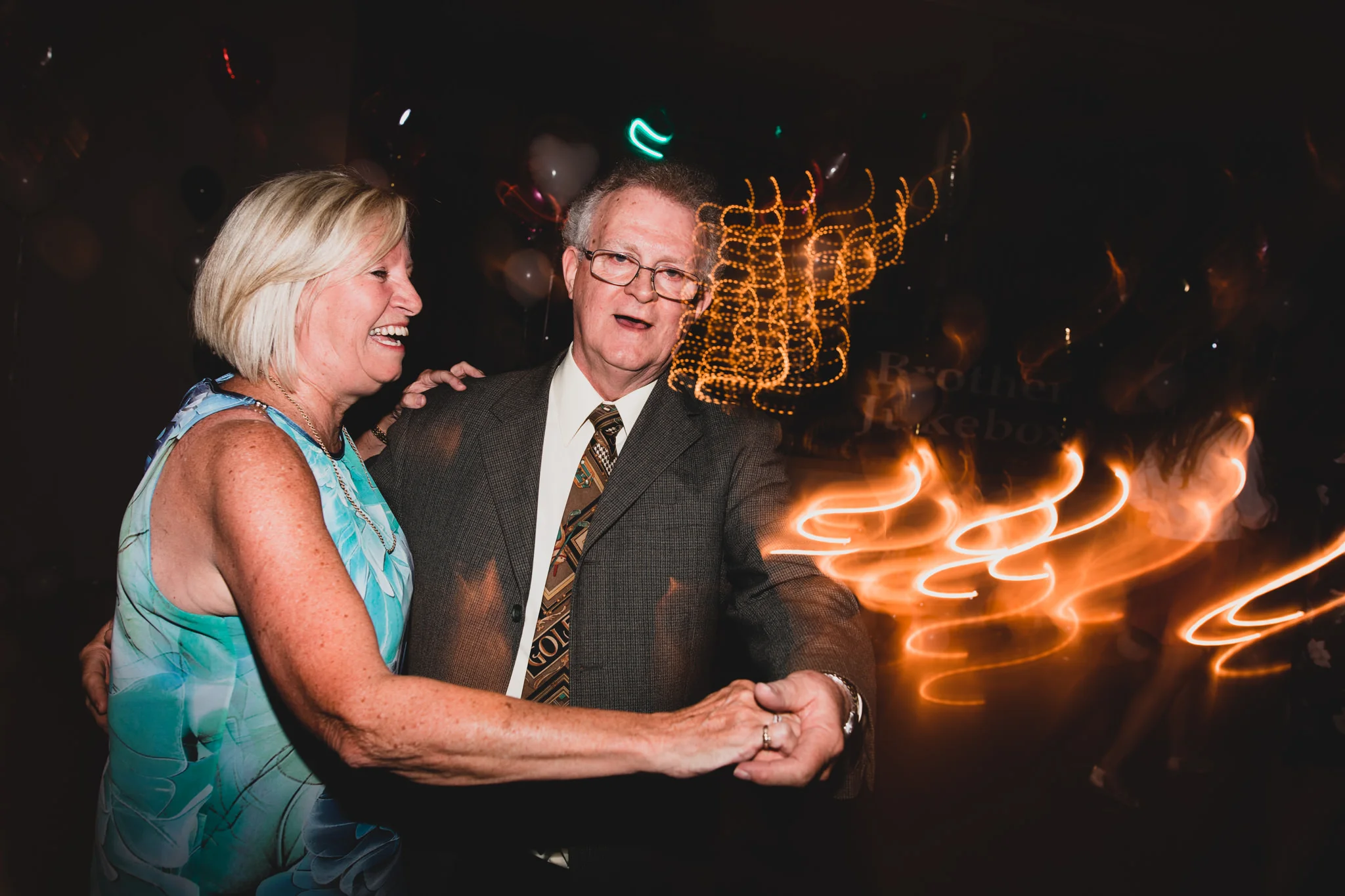 617-WEB-Jonathan-Kuhn-Photography-Stephanie-Cameron-Wedding-8241_mini.jpg