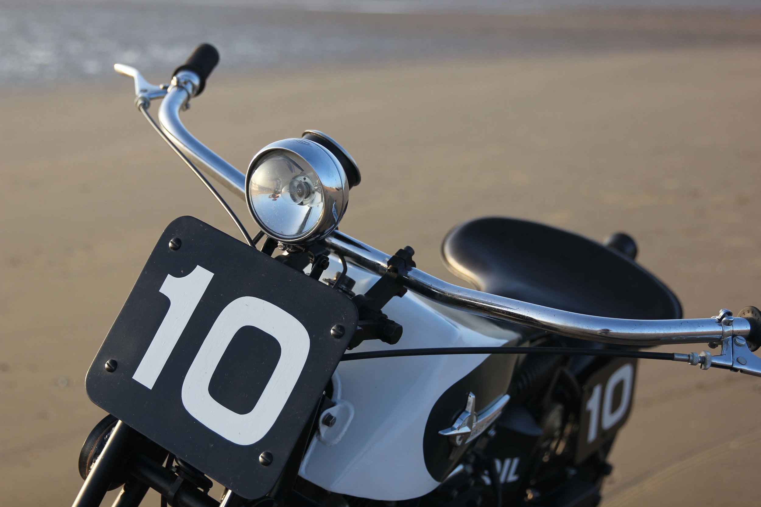 Harley 6 - Hoxton Moto.jpg
