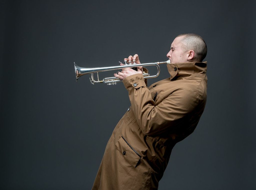 Andy Davies in Mr Wesley Ventile mac (c) 2013 Ben amure.jpeg