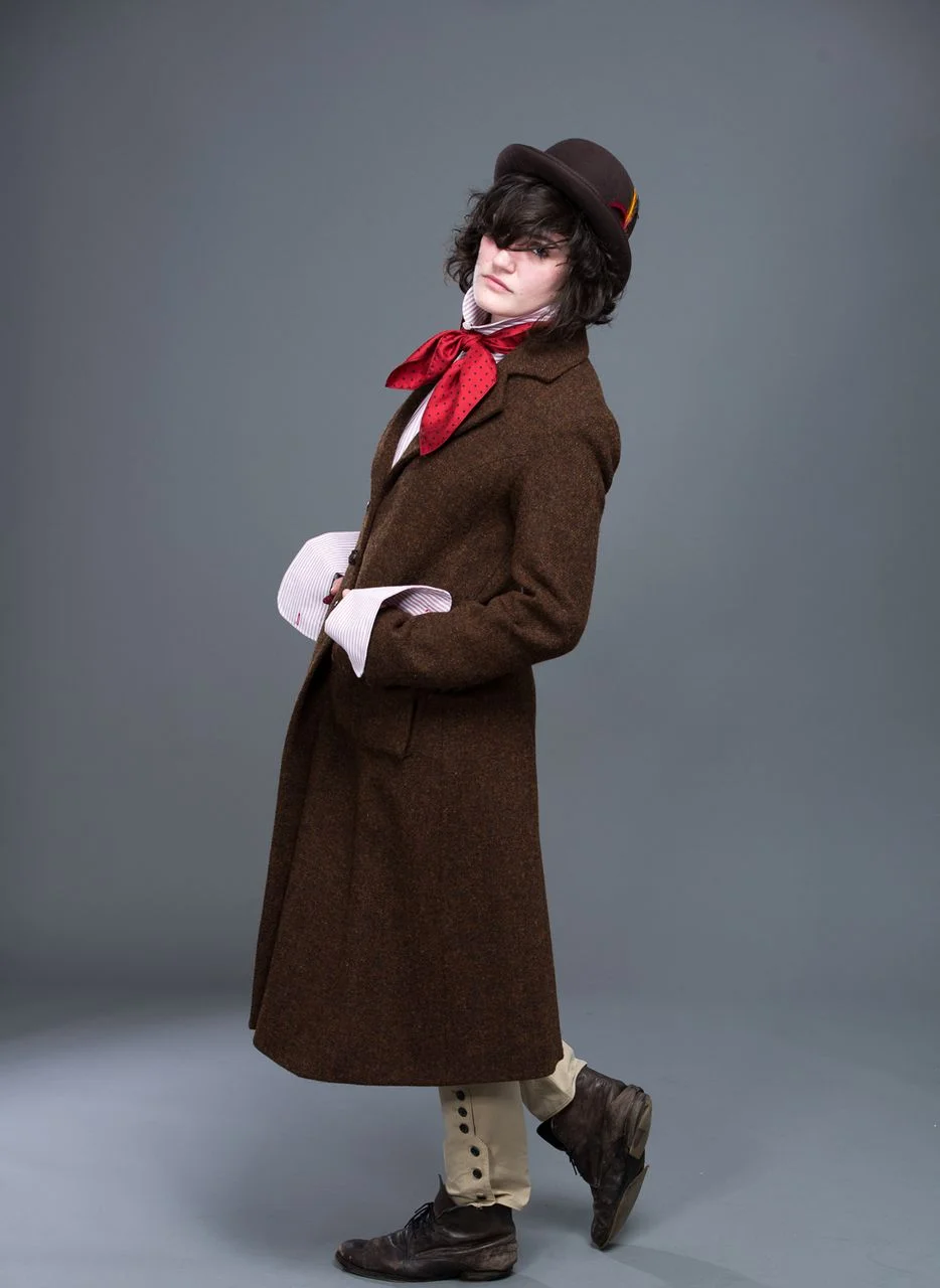  Casper in the "Helen" coat. Made of Harris Tweed and lined in silk. Deep patch pockets and leather buttons. the "Franzipant" jodhpurs in water proofed cotton just visible. 