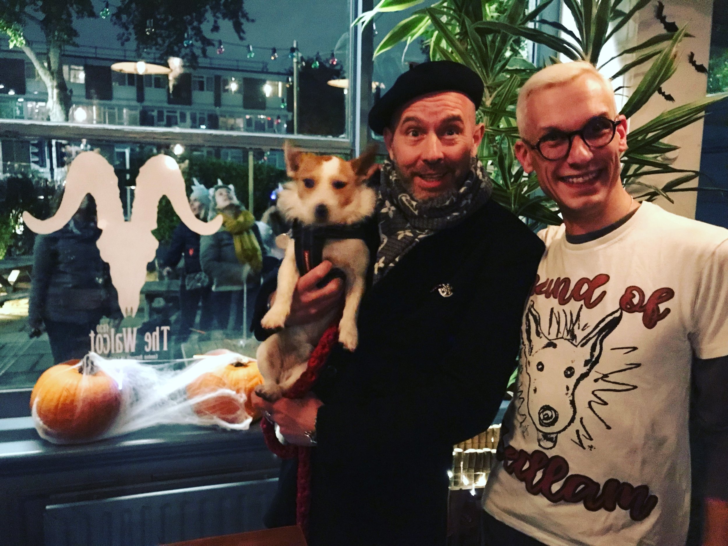 Brian, Hound of Bedlam walked abroad (carried by Mr Wesley) on Hallowe’en and met his own image bursting out of the chest of ‘im on the telly, youthful antiquarian Mark Hill.