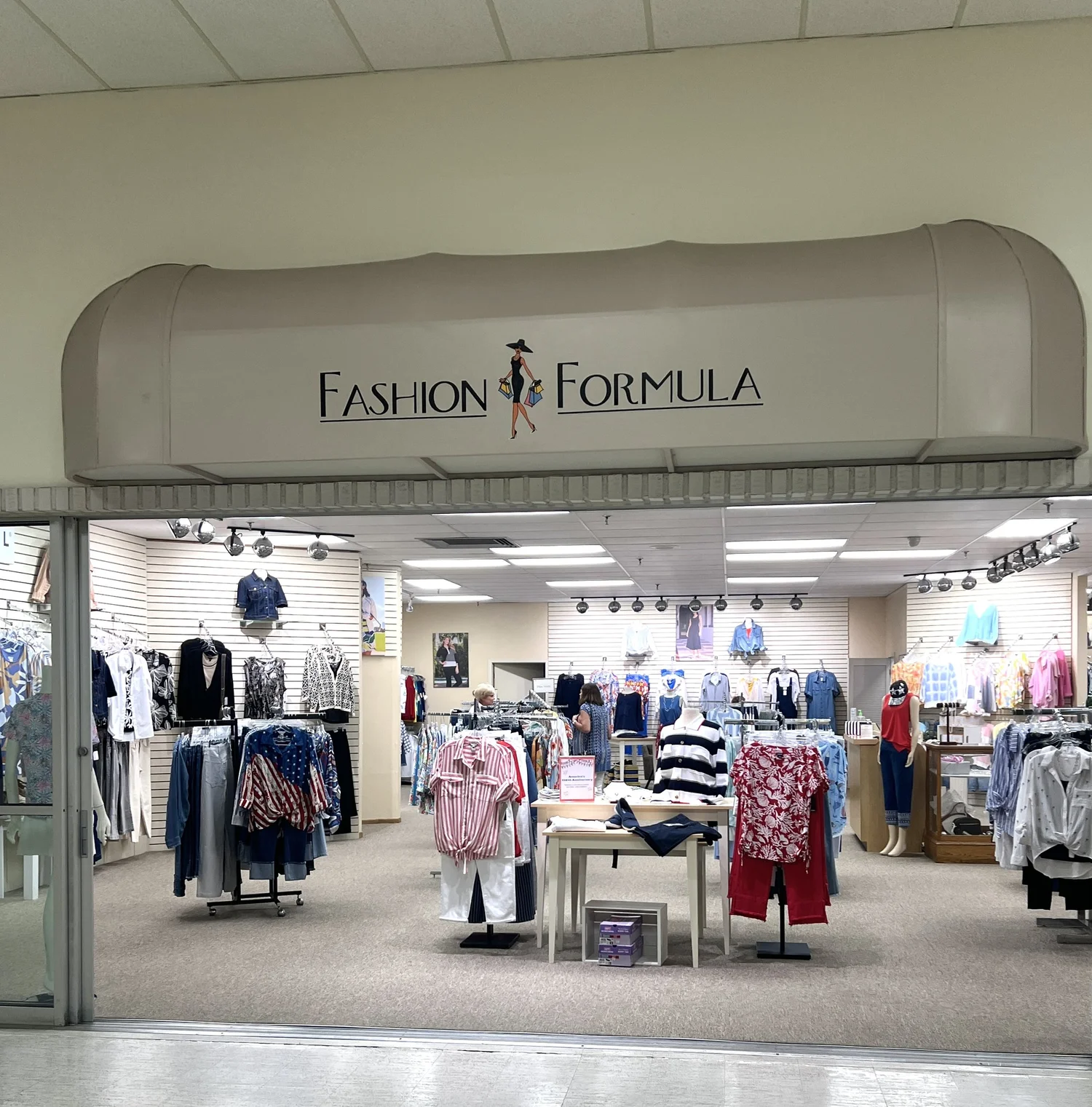 Fashion Formula — Great Lakes Shopping Mall