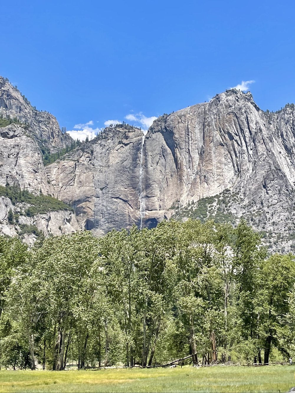 YosemiteFalls1.jpg