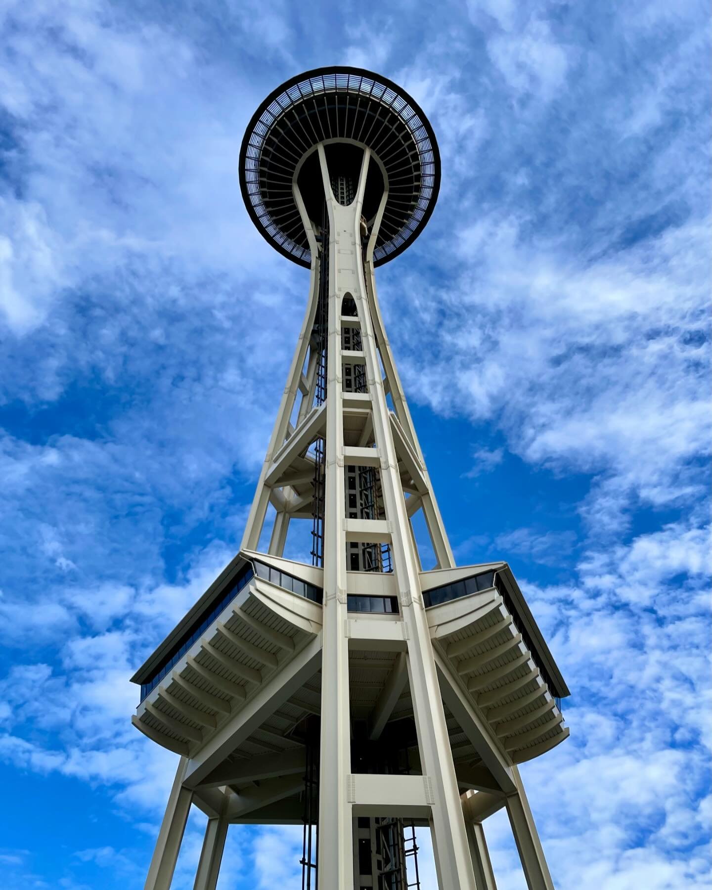The Seattle Space Needle was built for the 1962 World&rsquo;s Fair and at 605 ft (184 m) high, was once the tallest structure west of the Mississippi River. The tower is 138 ft (42 m) wide, weighs 9,550 short tons (8,660 metric tons), and is built to