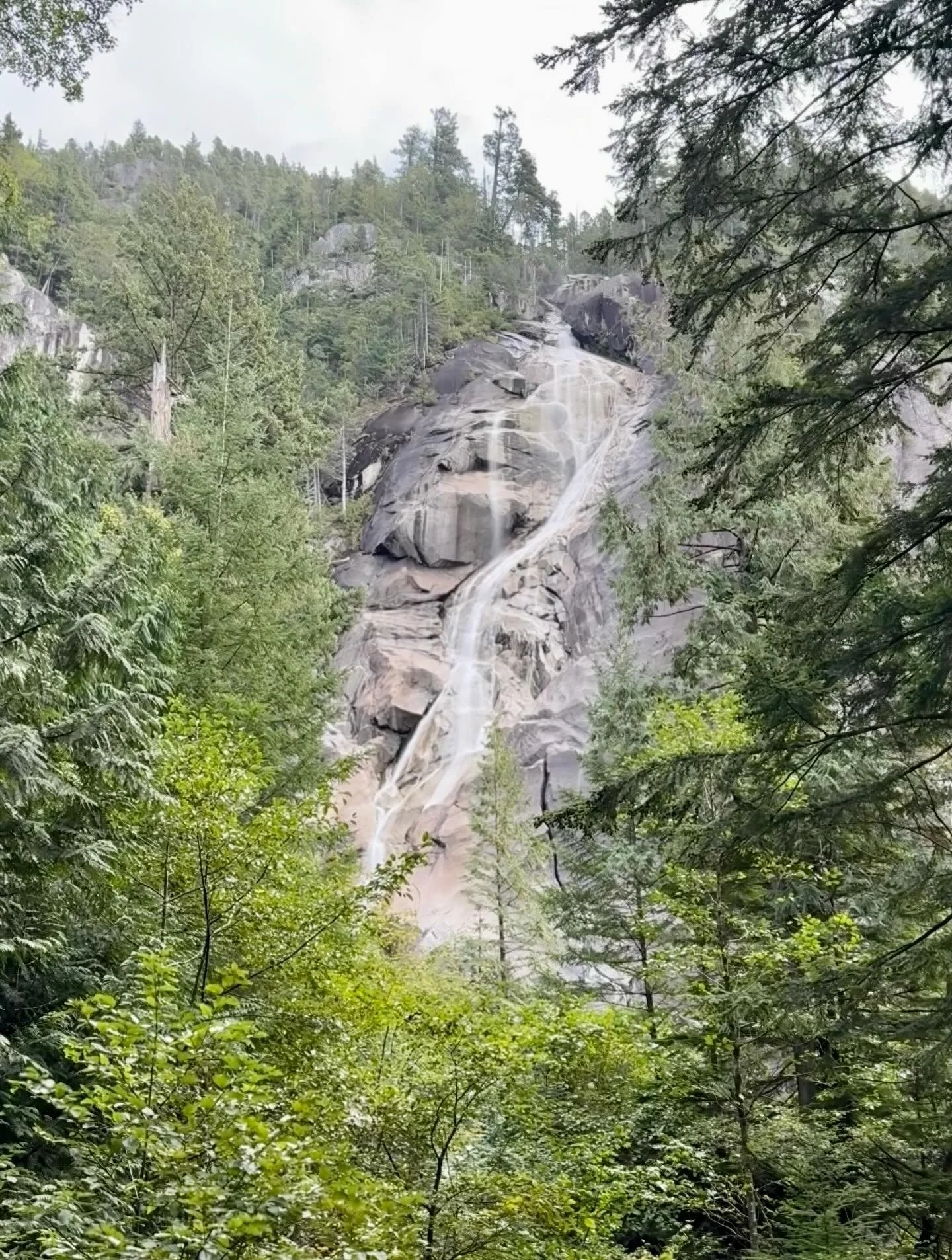 Sea To Sky Highway Van Rally
Day 5 &mdash; Part 7
Plummeting a spectacular 335 metres (1,105 feet), Shannon Falls is the third tallest fall in British Columbia and is the Sea-to-Sky corridor&rsquo;s most popular spot for a picnic. The tumbling waters