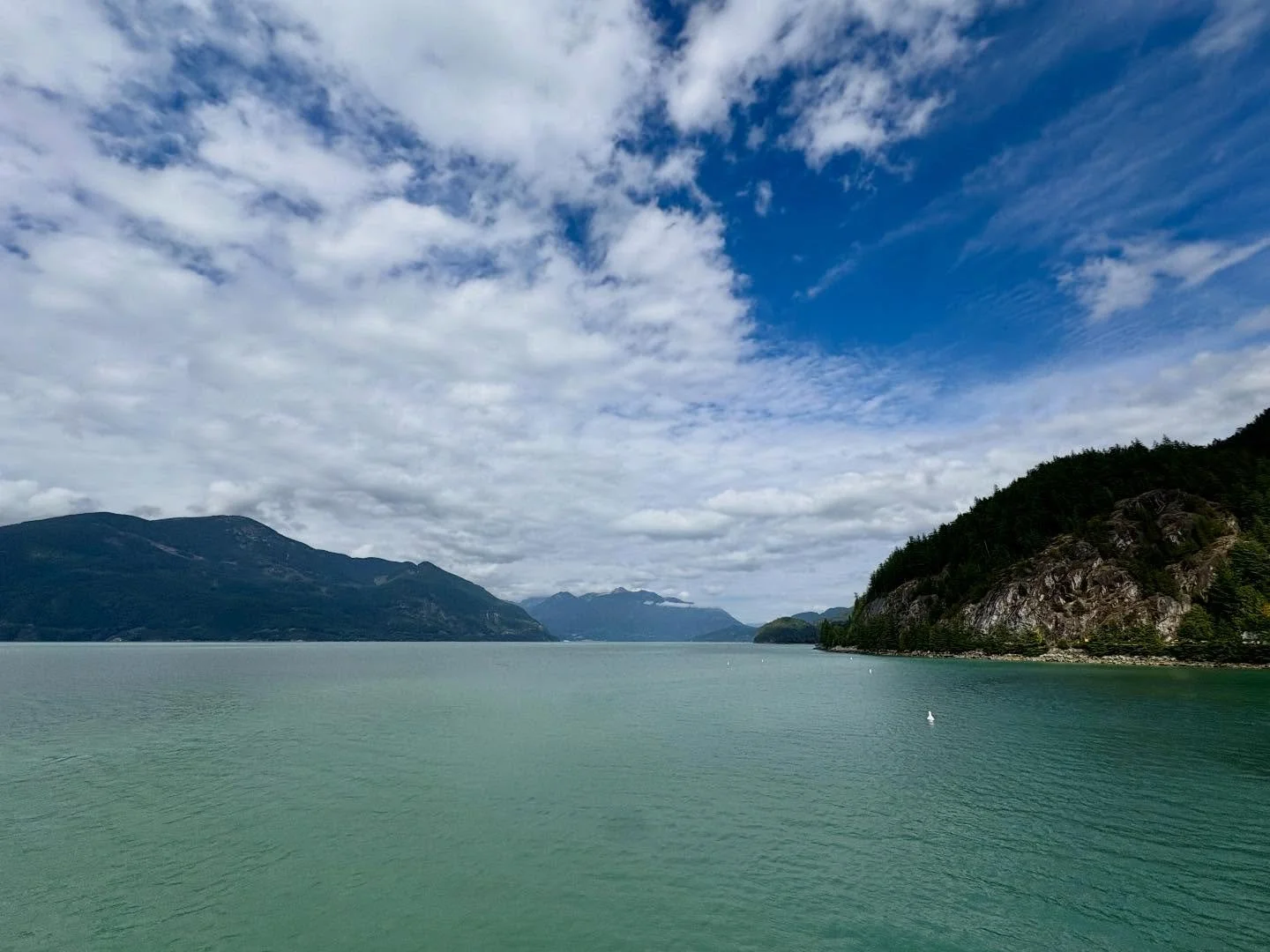 Sea To Sky Highway Van Rally
Day 5 &mdash; Part 9
Situated along the Sea to Sky Highway, Porteau Cove Provincial Park is a 50 hectares park that offers picnicing, camping, swimming, windsurfing, and a boat launch. The view over Howe Sound and the mou