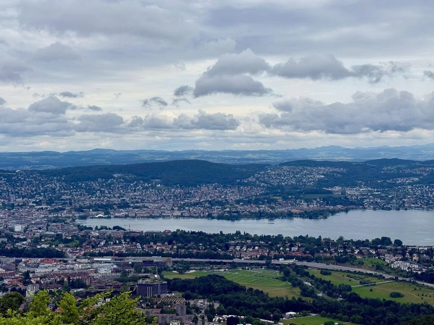 Remembering my trip to my homeland this past June. The view of my birth city Z&uuml;rich is absolutely fantastic from the top of Uetliberg! I can&rsquo;t wait to go back and should really start planning to go 2026.🇨🇭