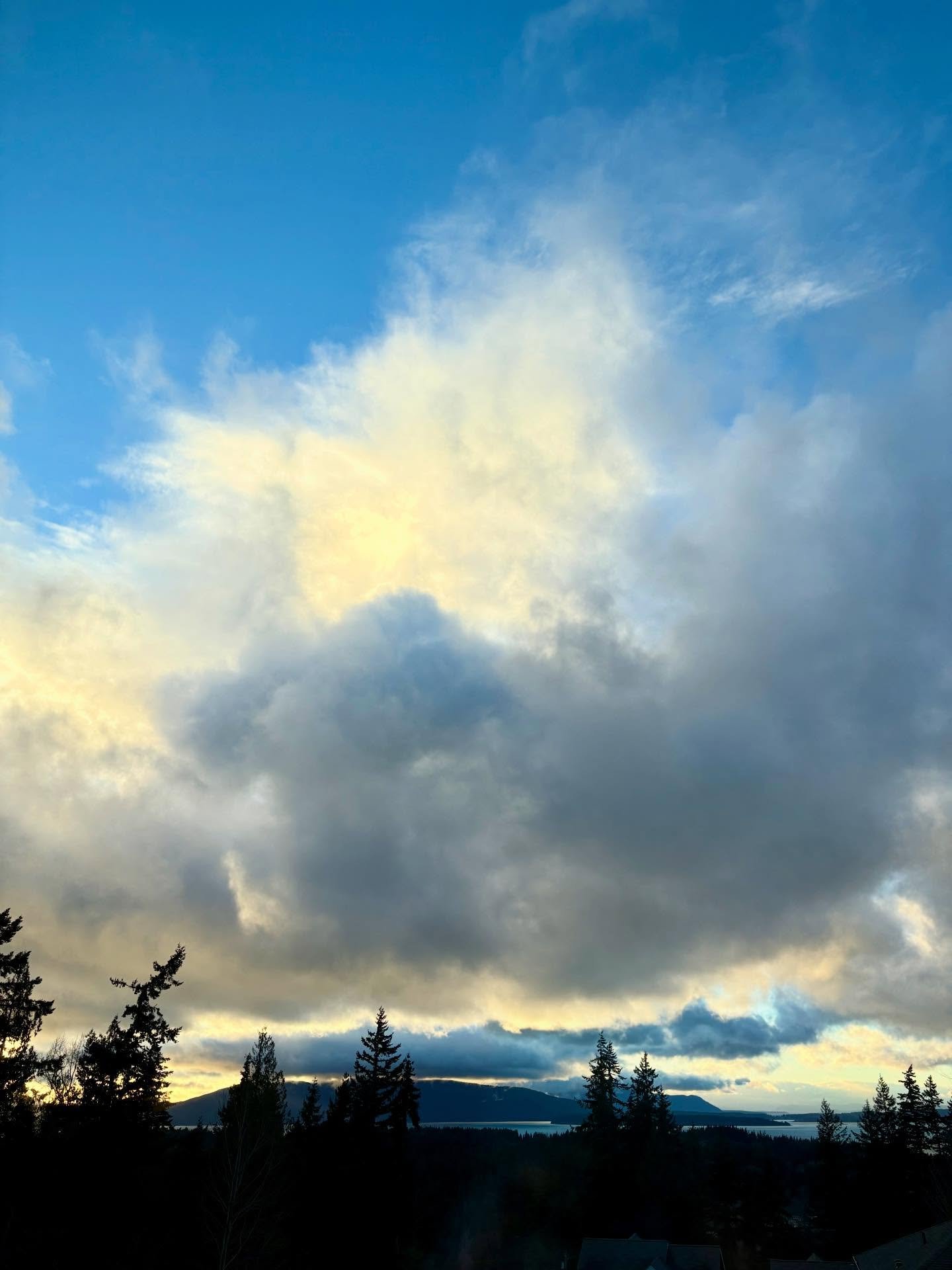 The sunset tonight was quite stunning, especially since there&rsquo;s a big storm coming. The clouds put on quite the show and the vibe was spectacularly moody. More photos coming tomorrow! ⛅️