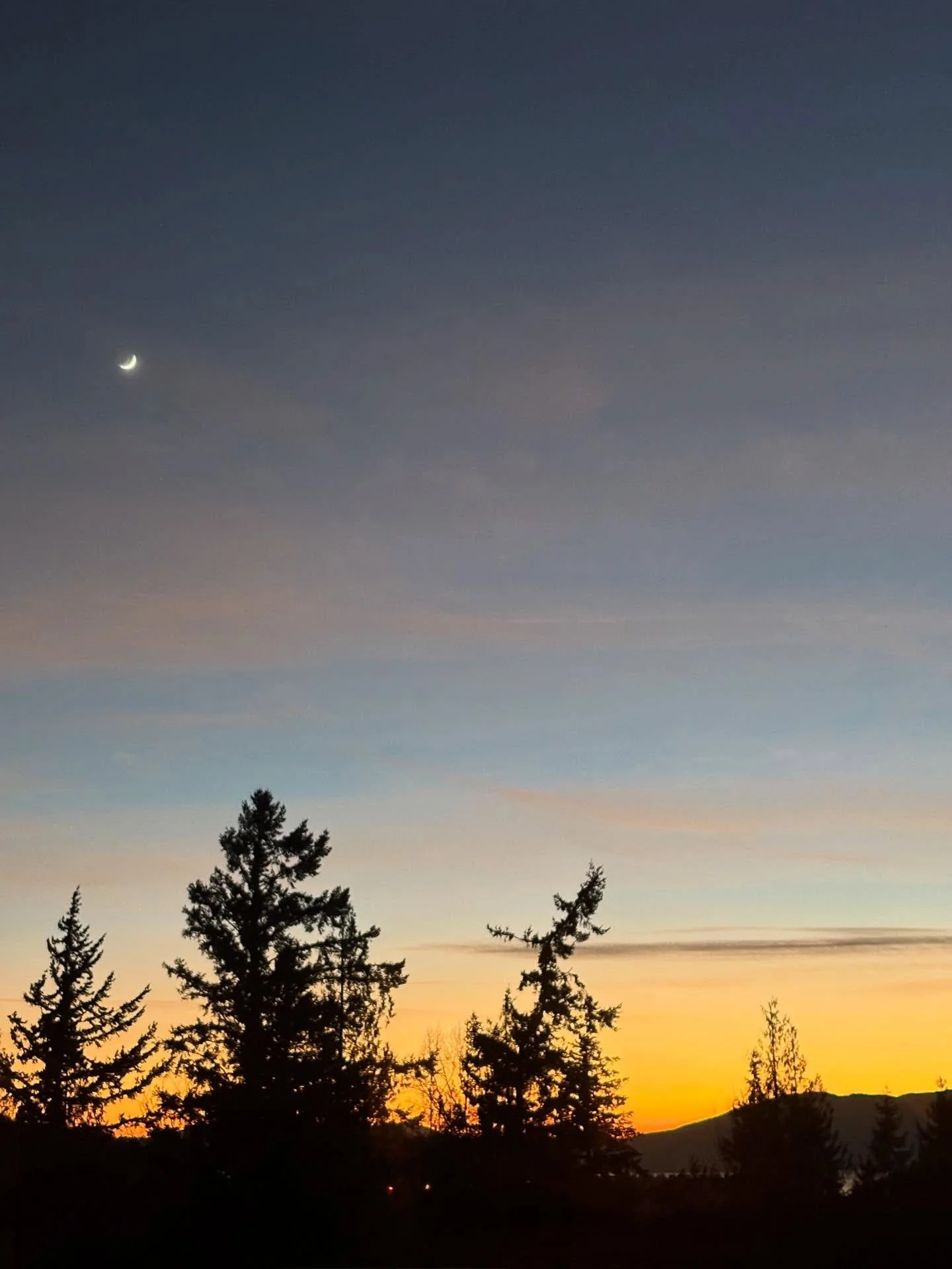 Moonrise &amp; Sunset from Wednesday 1/21 🌙