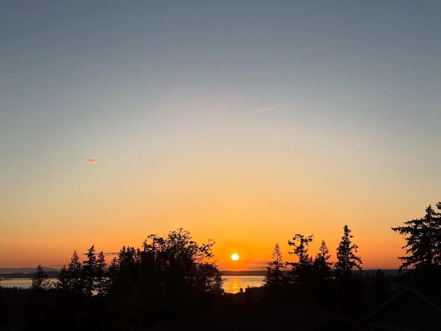 Loving these later sunsets because that means I get home in time to watch the sun set and light up the sky in colors! Tonight was a nice one with a hint of color but it didn&rsquo;t last long. 🌅