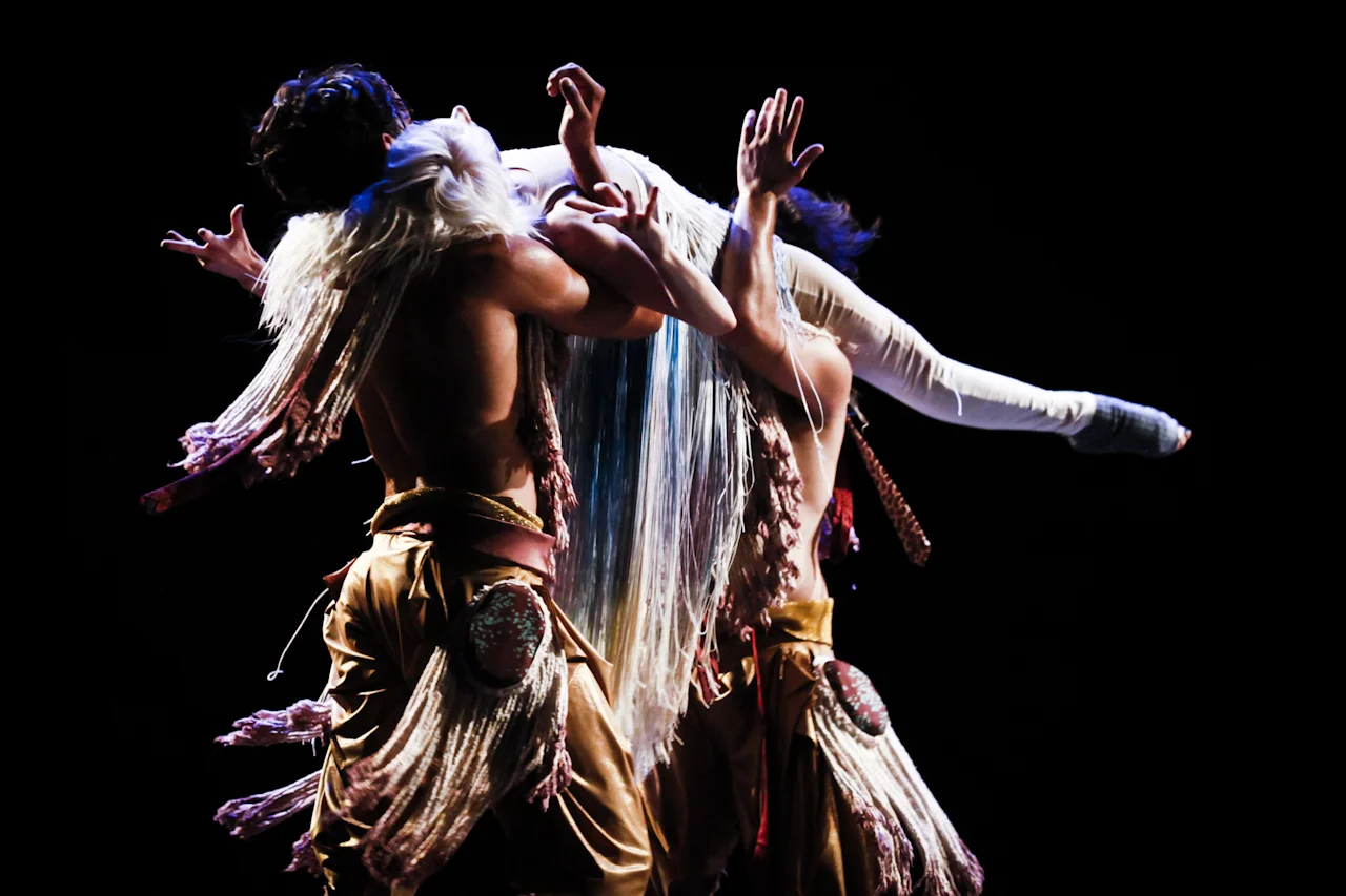 the wheel | hysterica dance co. hoto: denise leitner