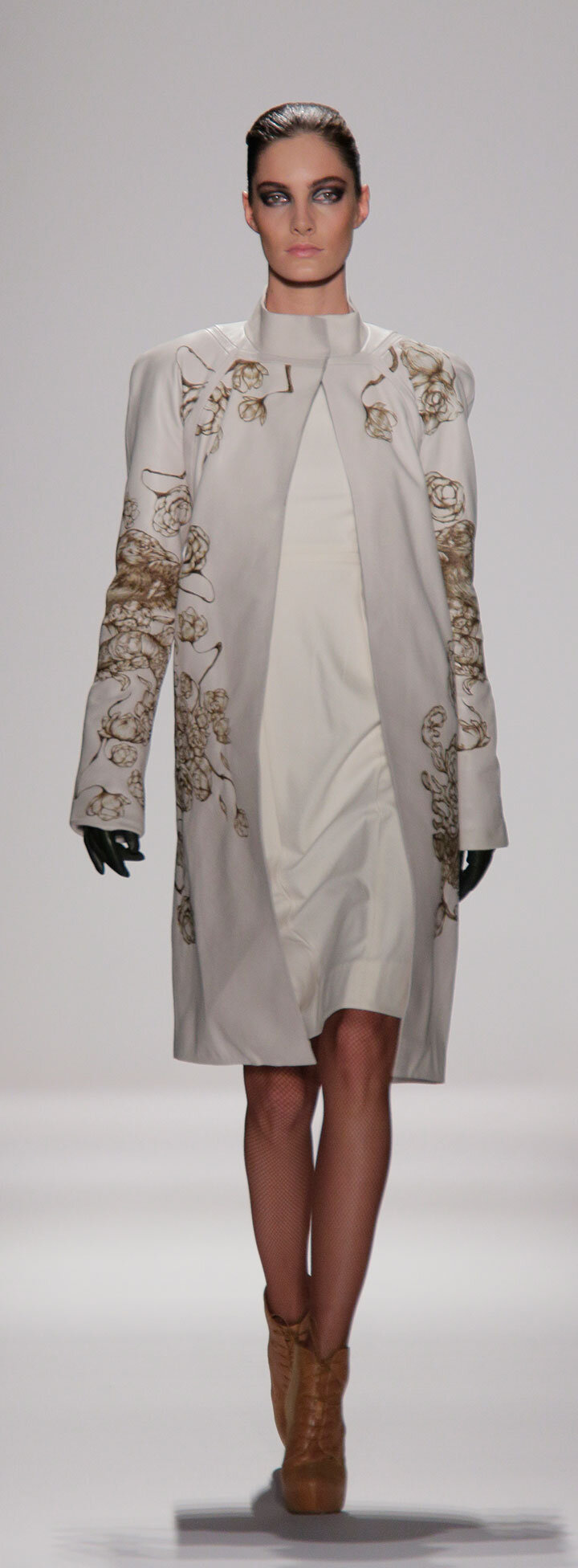 Look-2.jpg