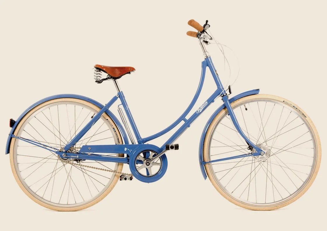 The Pashley Poppy at Adeline Adeline in New York