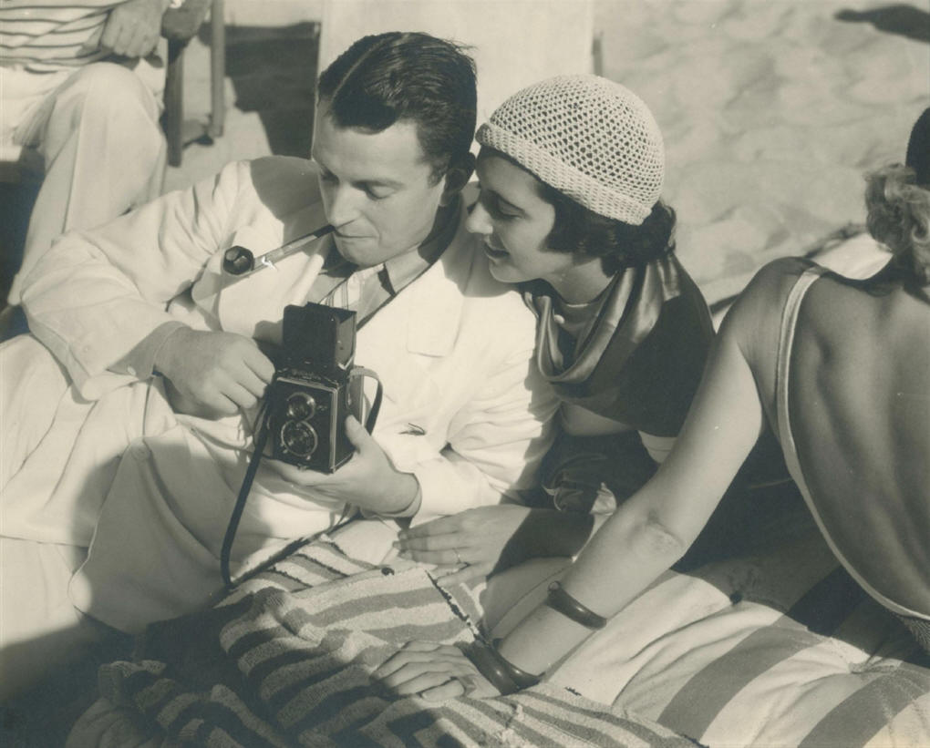 Edward Steichen & Lilyan Tashman, Beach Party, Hollywood 1931