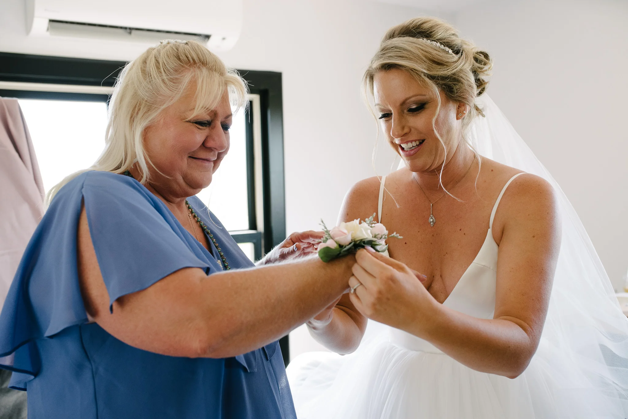 fableistwinewedding-23.jpg