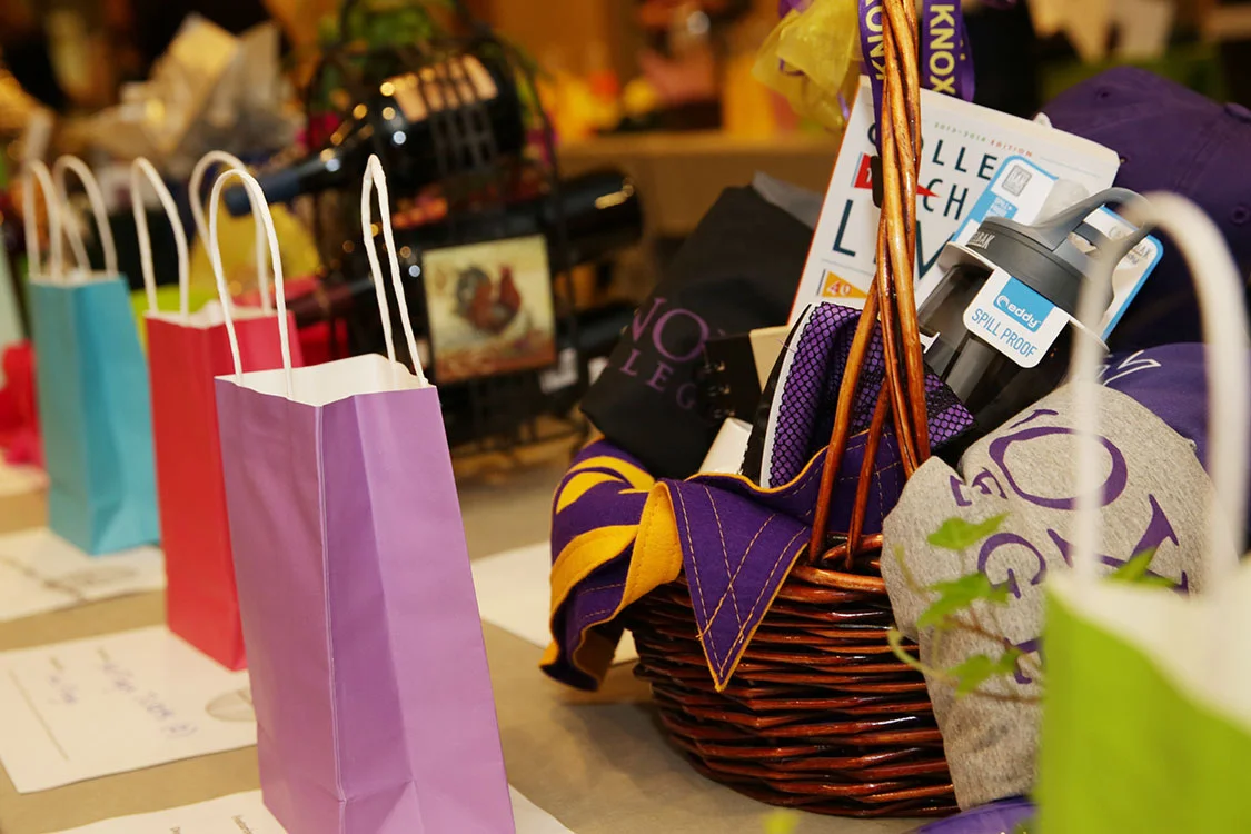 silent-auction-raffle-bags-3647-1500x750.jpg