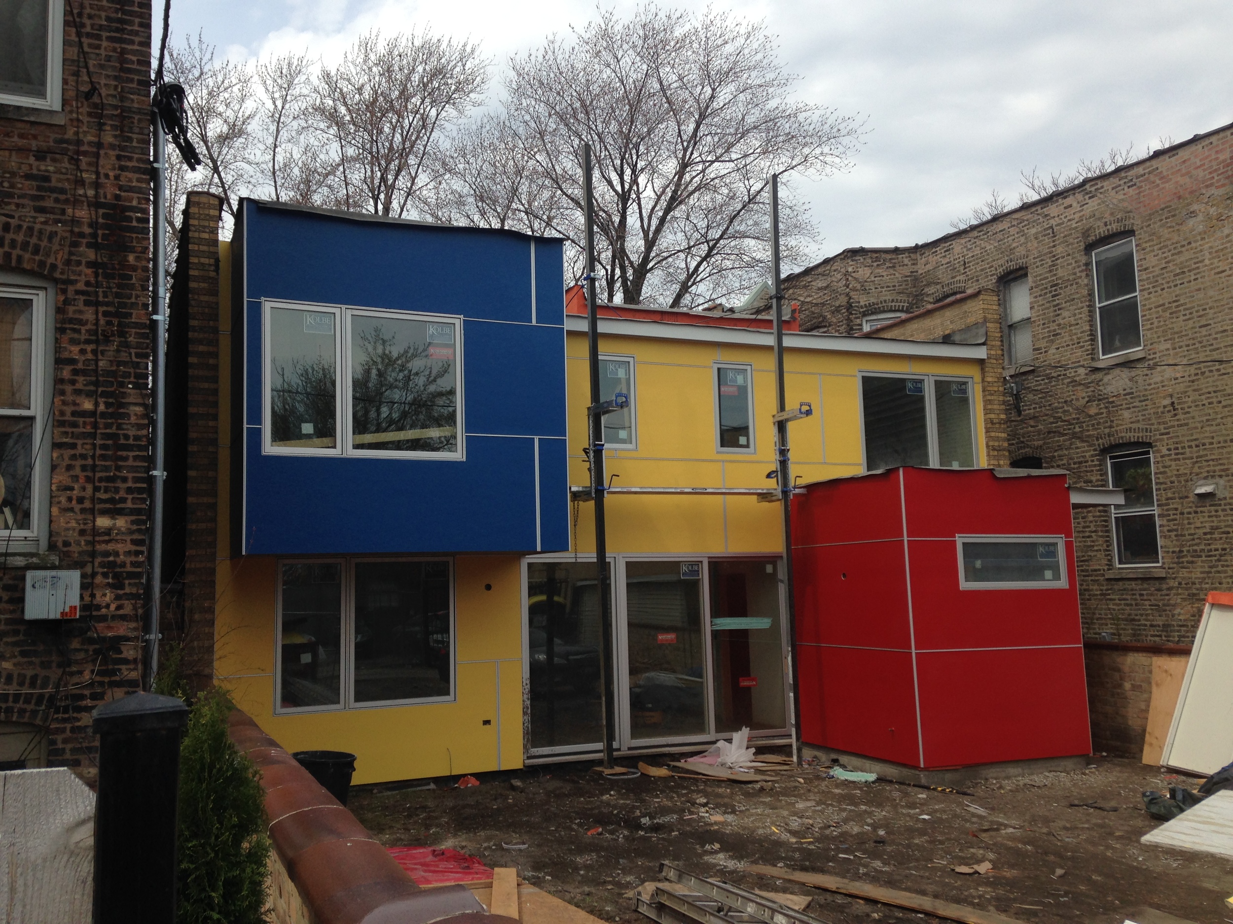 Primary colors enhance the rear of the Periscope House