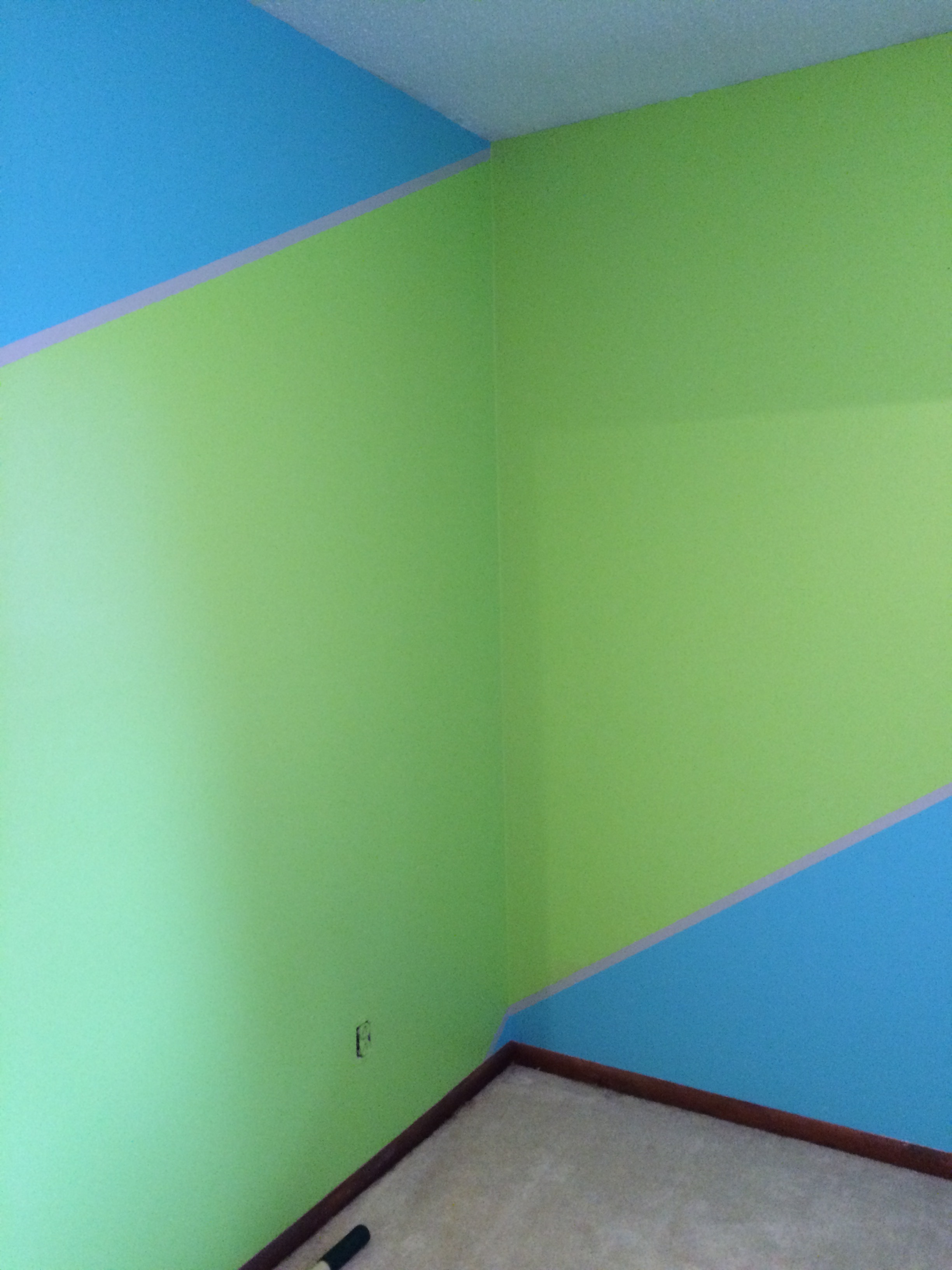 Some rooms need to be painted...