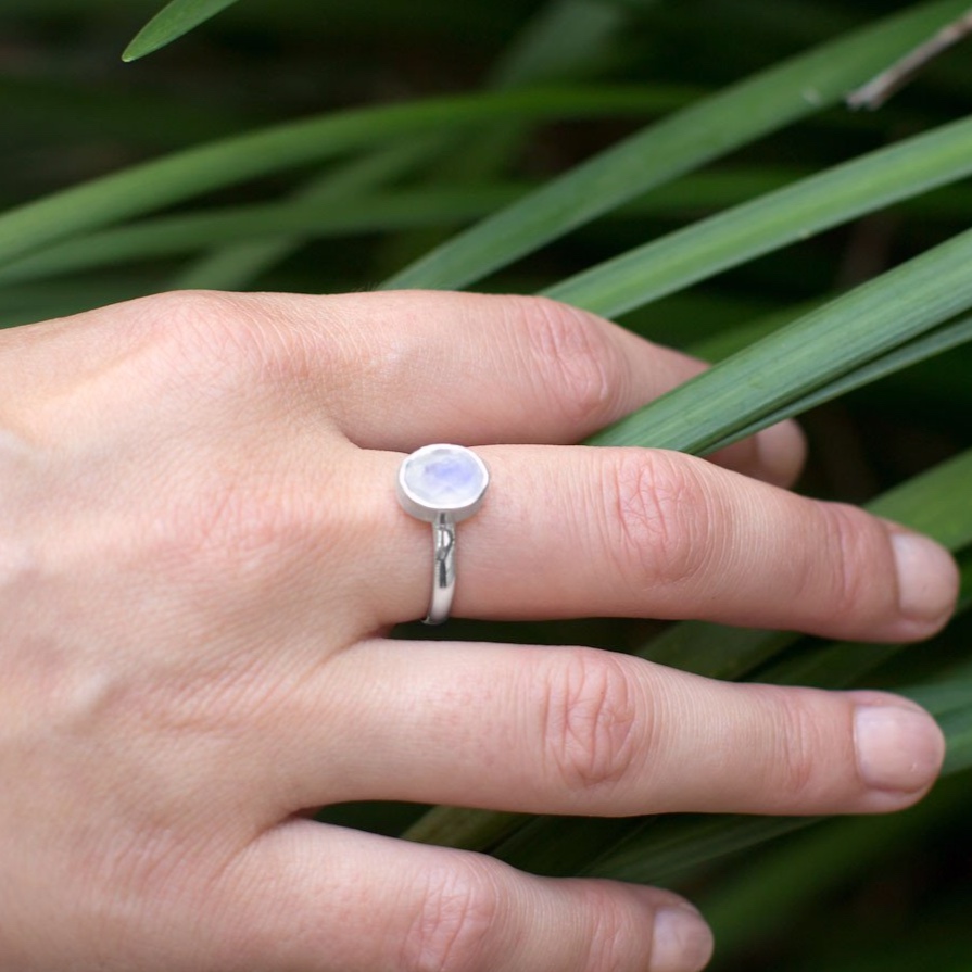 Oval Moonstone Stack Silver Ring Size 7