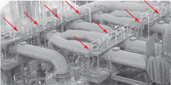 Though hard to see, seven goggle valves are installed here.
