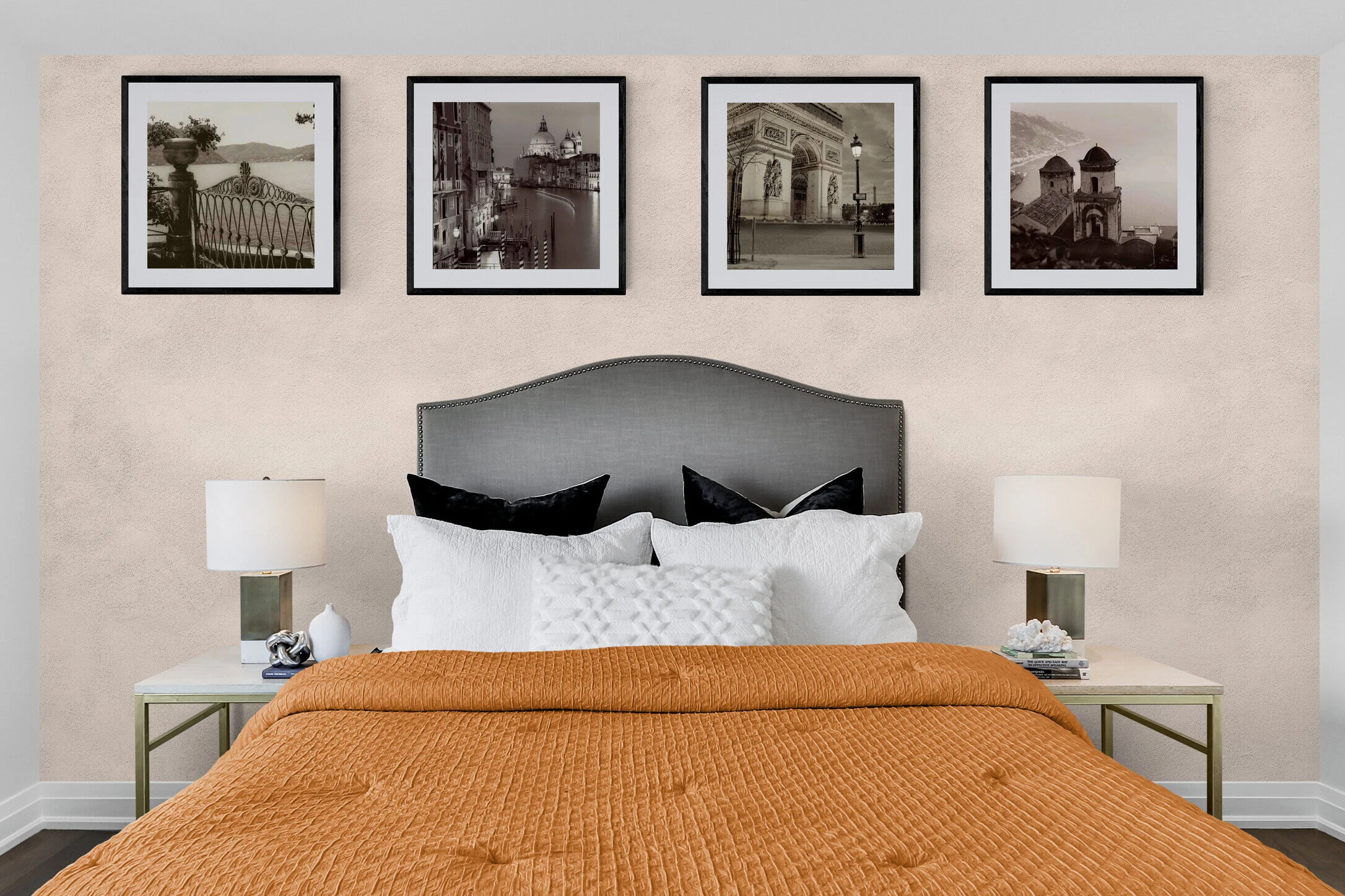 Comfy_bedroom_with_twin_lamps (2).jpg