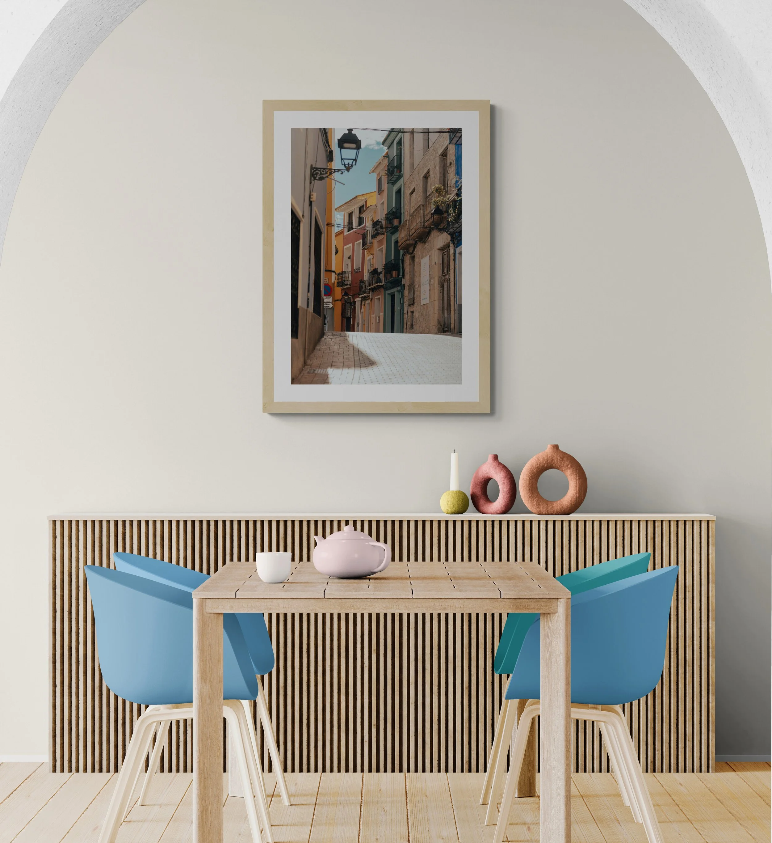dining-room-with-an-arched-doorway.jpg