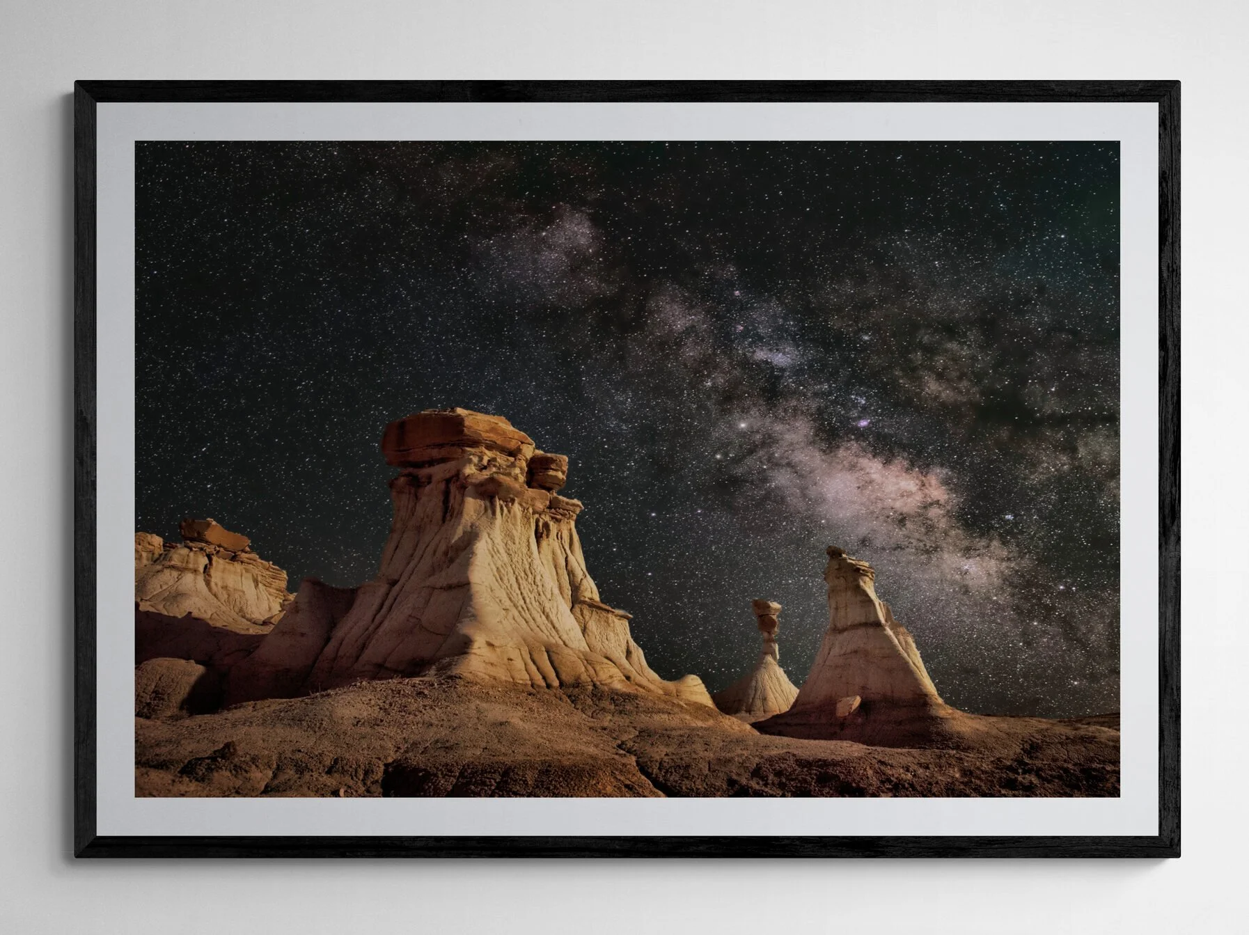 man-standing-next-to-an-empty-wall (15).jpg