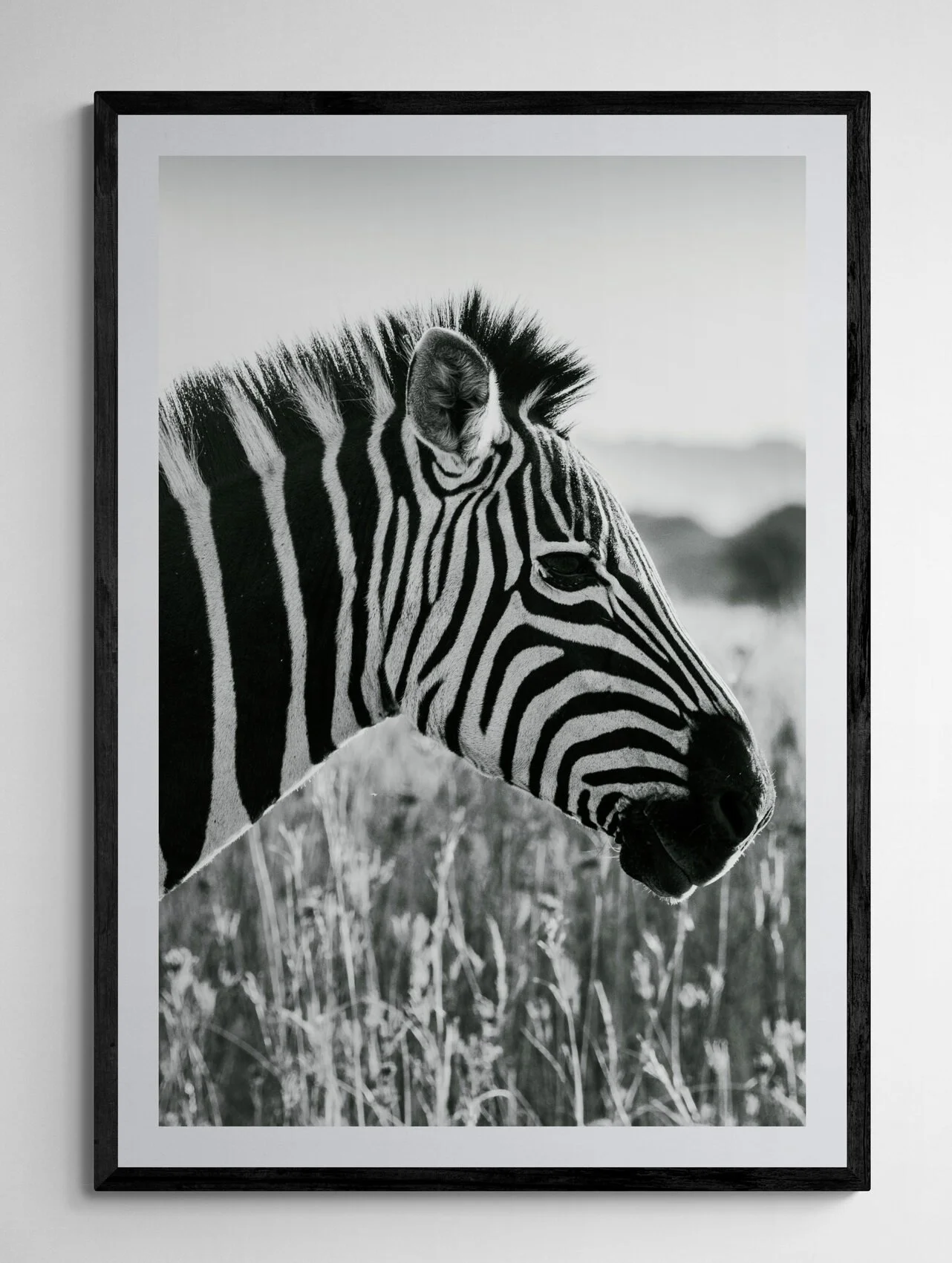 man-standing-next-to-an-empty-wall (12).jpg