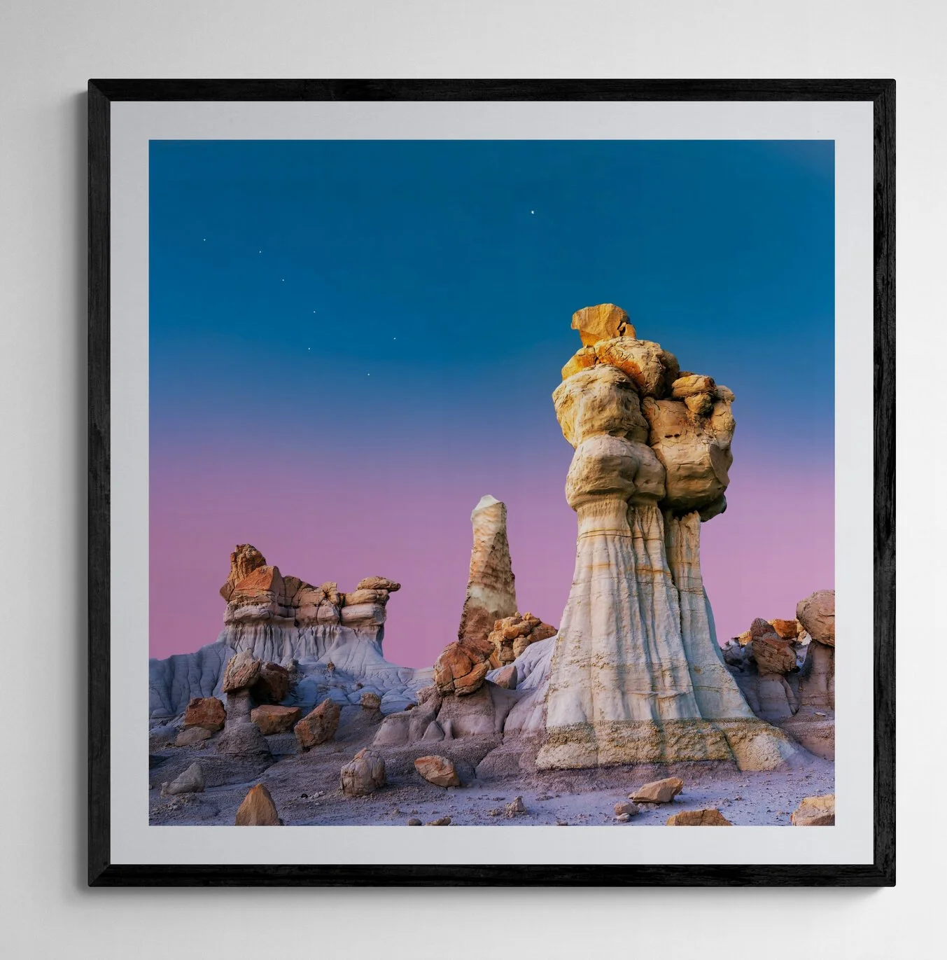 man-standing-next-to-an-empty-wall (18).jpg