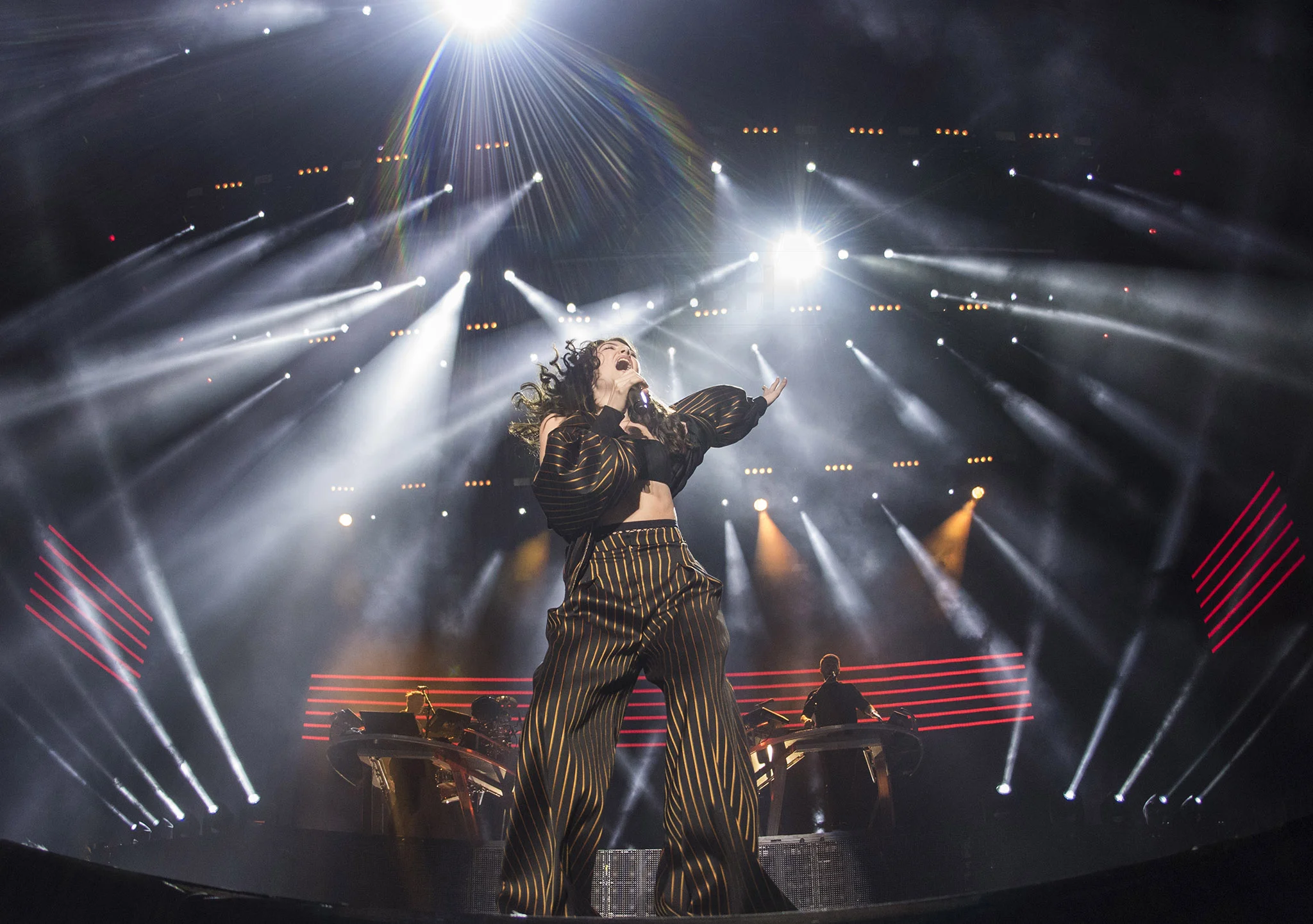 Lorde w/ Disclosure