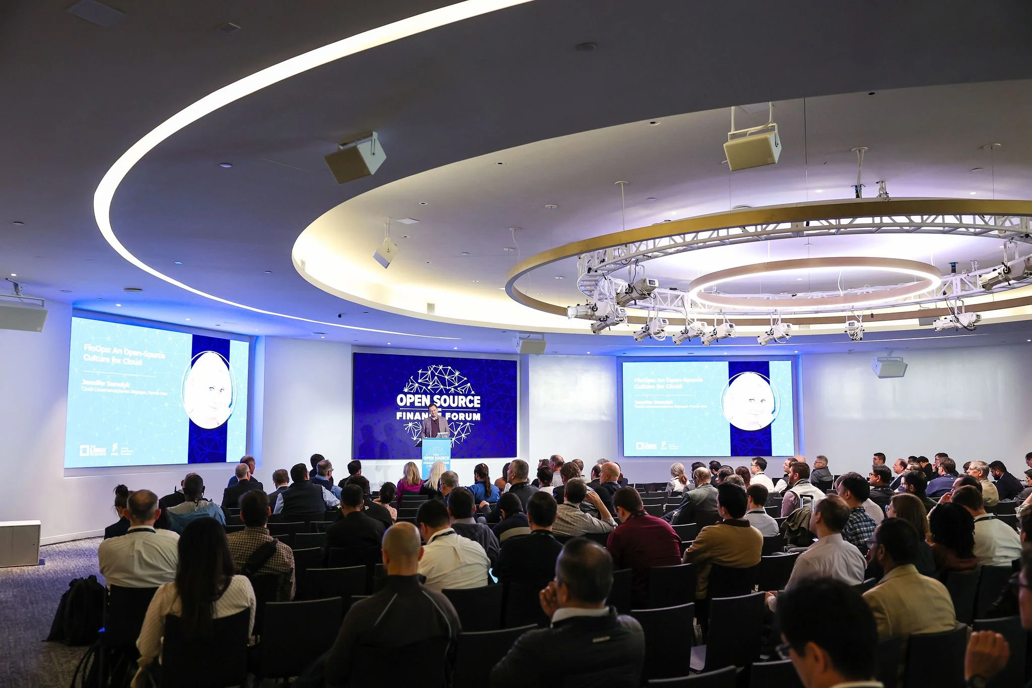 Confernece at Convene Brookfield Place | NYC Conference Photographer