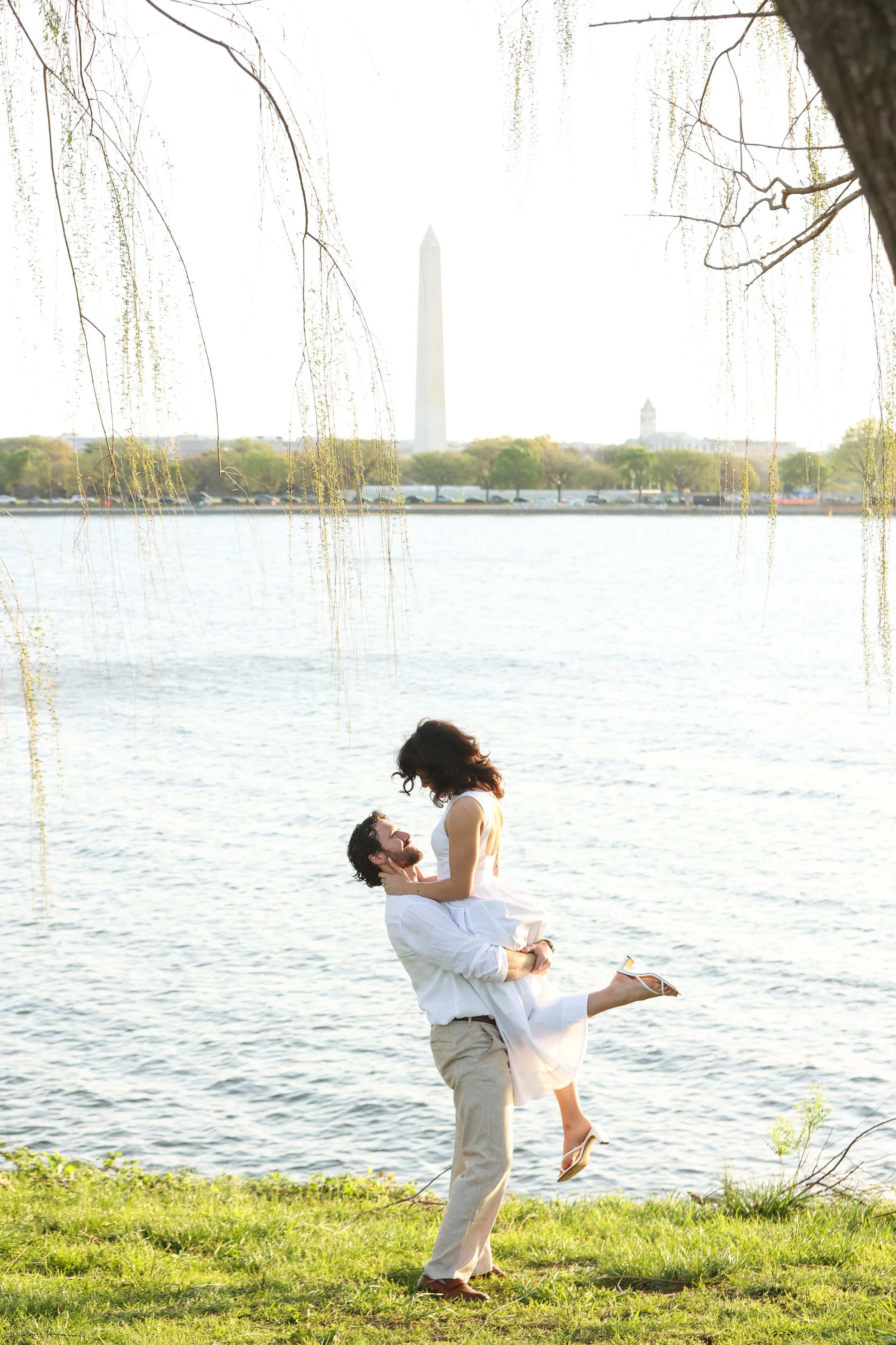 Surprise proposal with tulips in DC