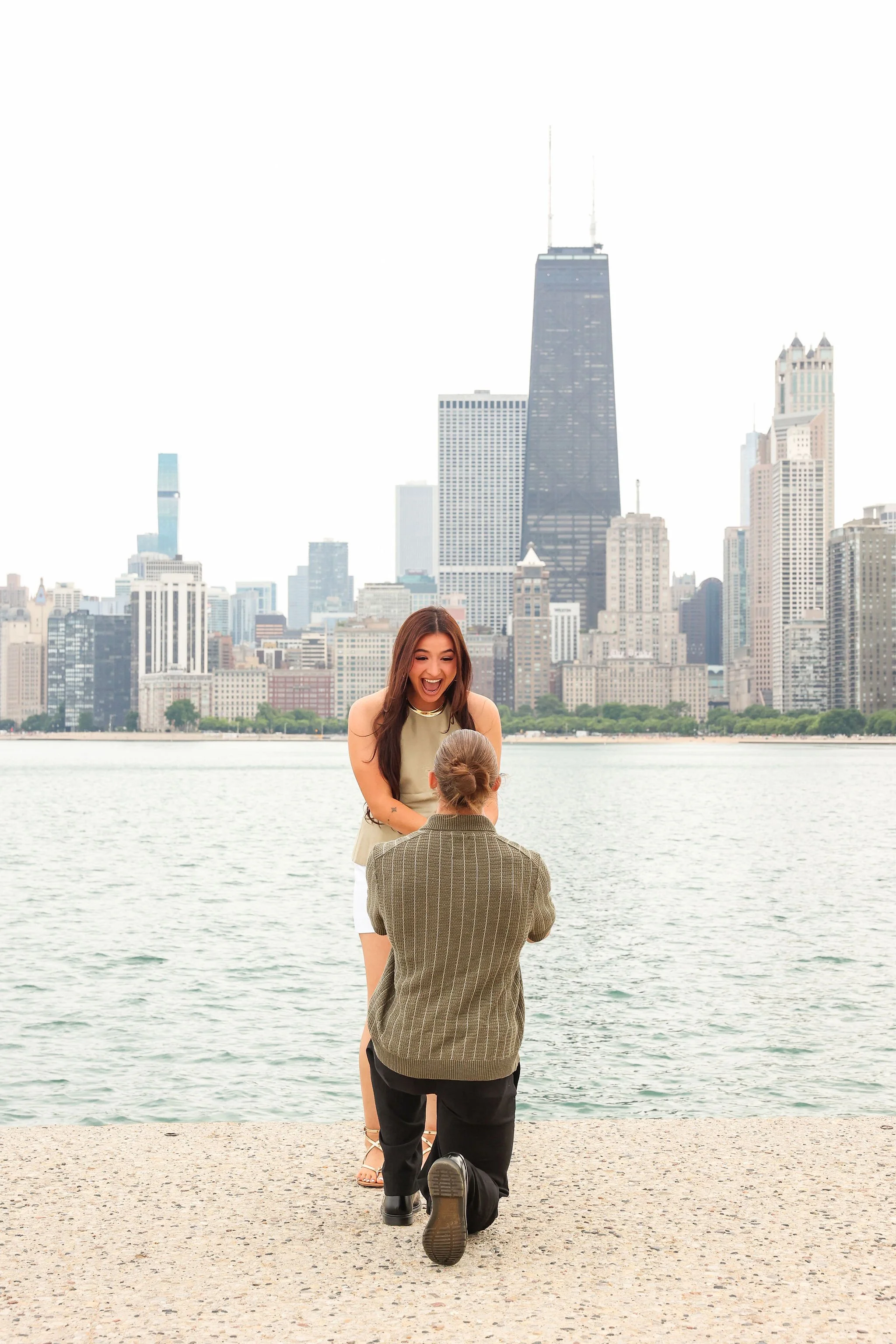 Nolan-&-Bri-Chicago-Proposal(photobywww.jonflemingphotography.com)-16.jpg