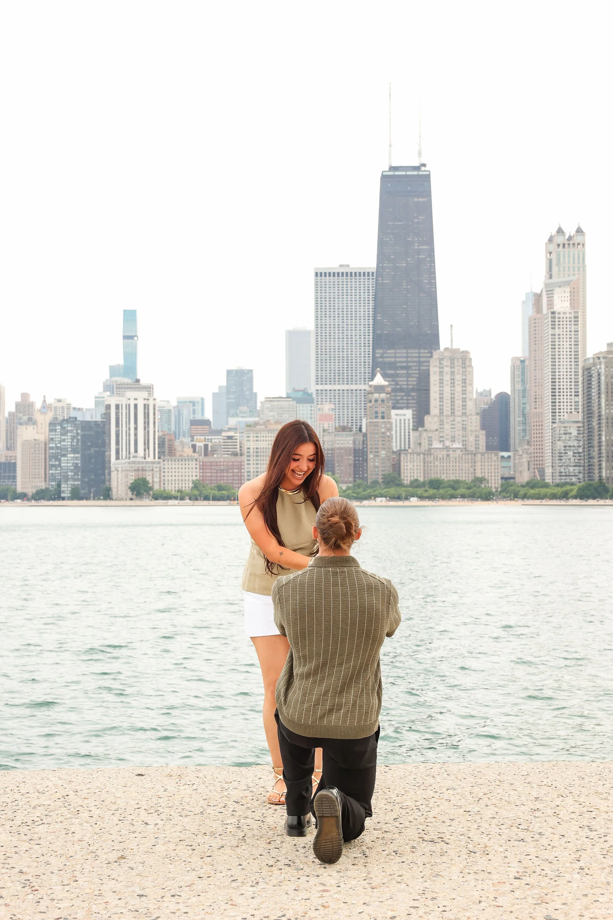 Nolan-&-Bri-Chicago-Proposal(photobywww.jonflemingphotography.com)-18.jpg