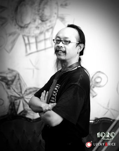 1207332927_3njrl-l.jpg