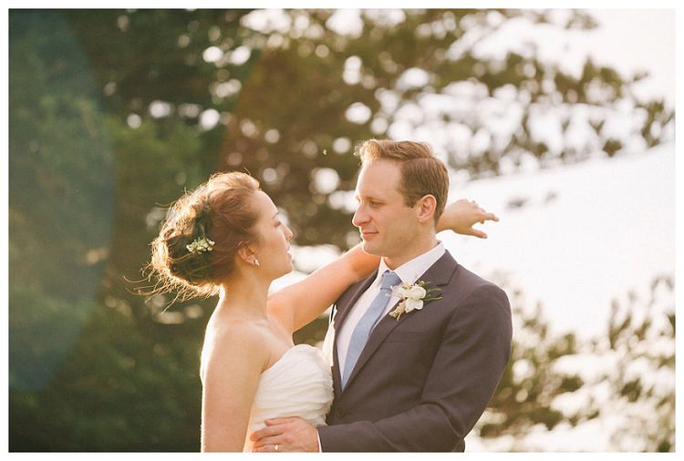 wedding couple palm beach the dunes