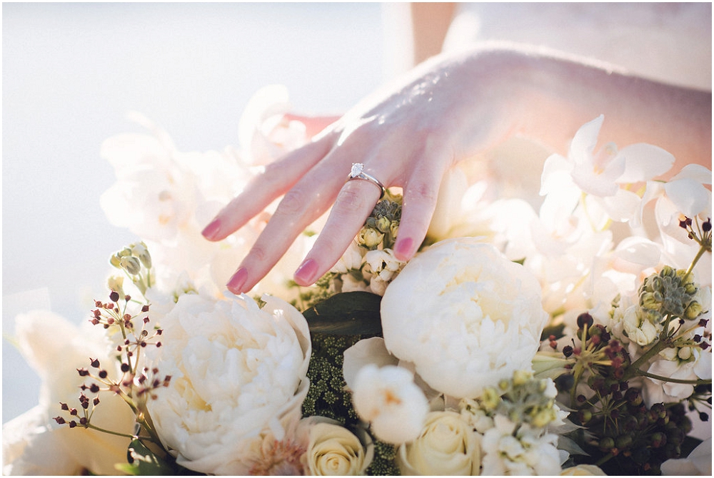 Elegant Wedding Ring and Bouquet of Flower