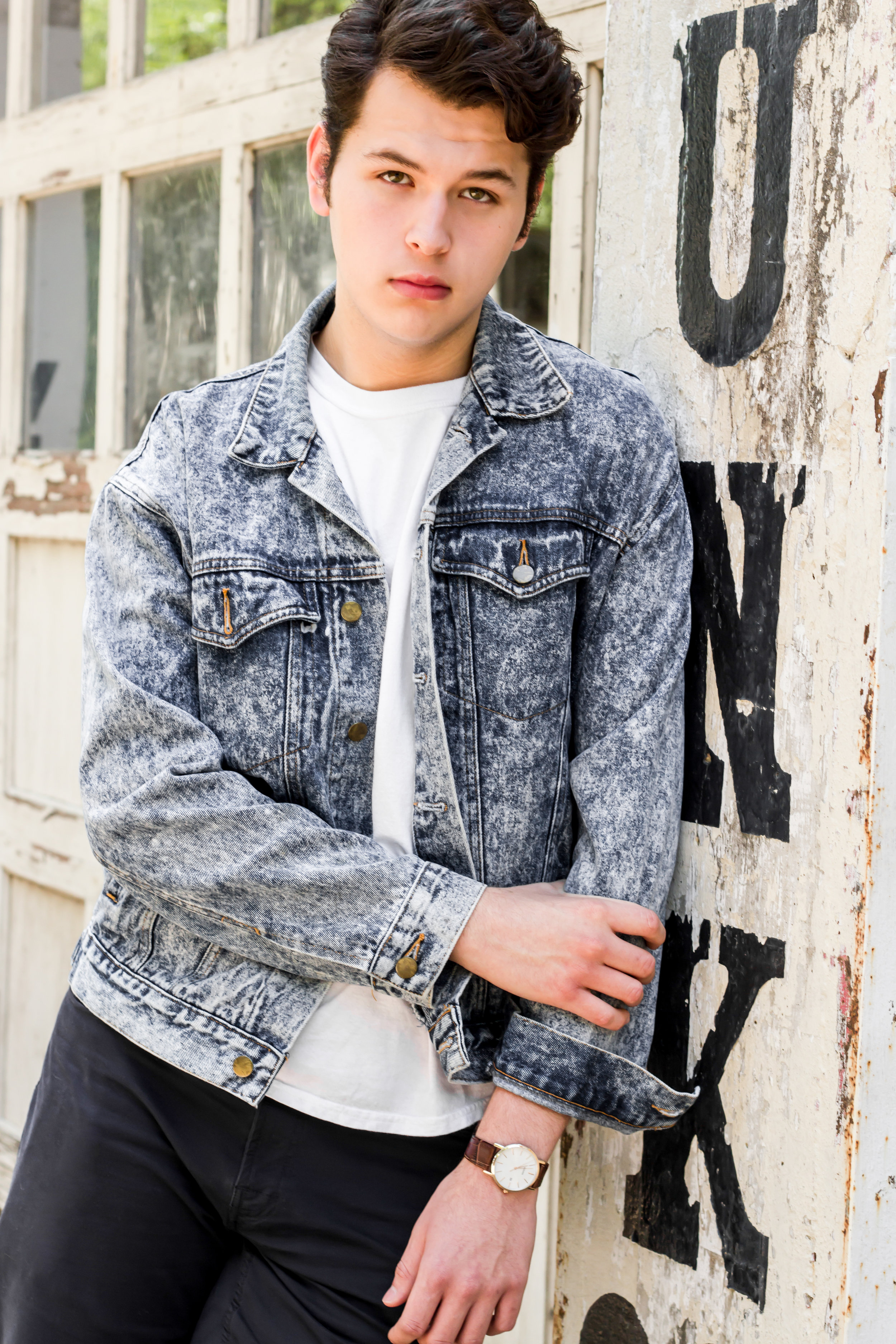 leaning on the wall.jpg