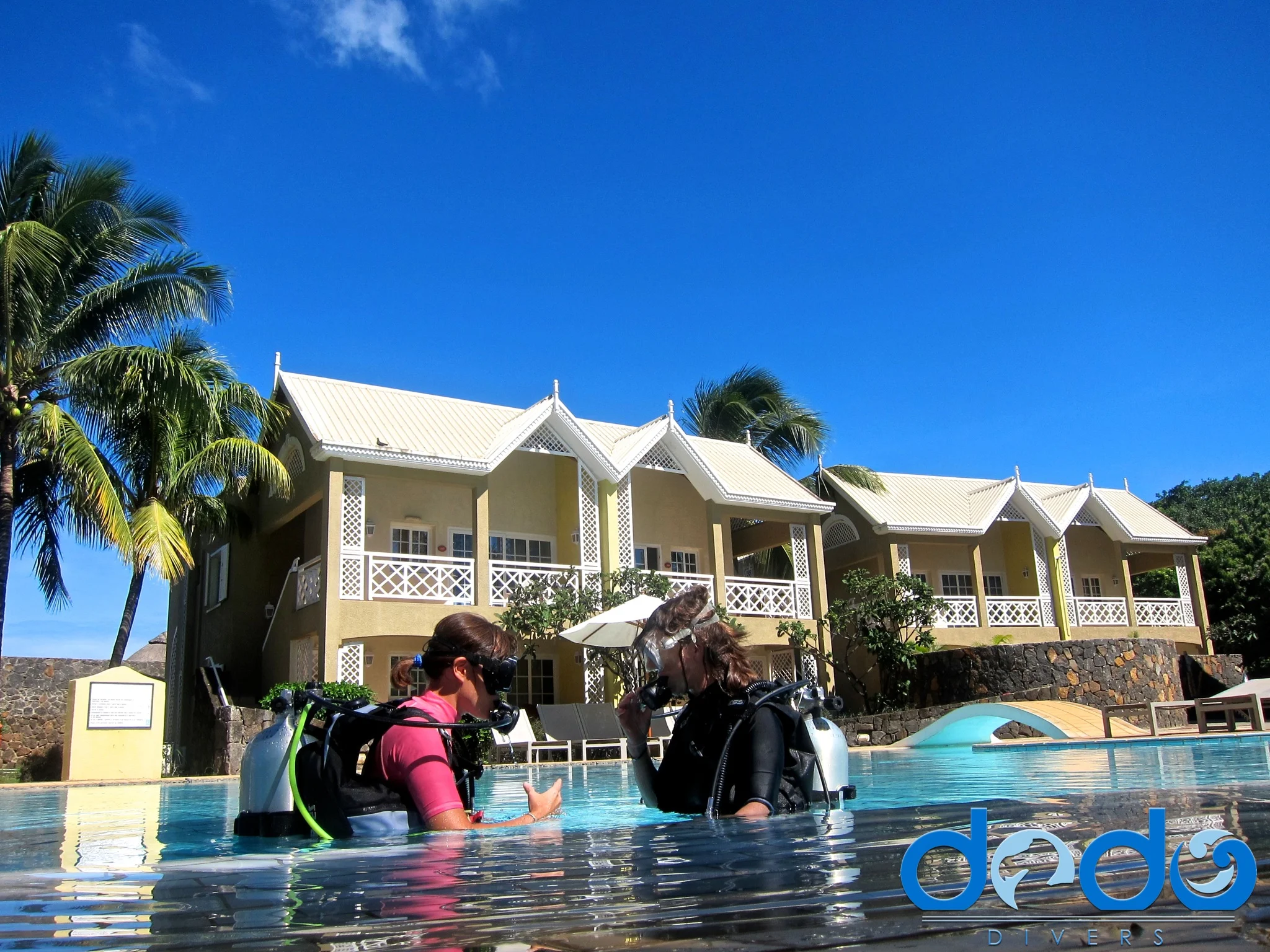 Pool diving training