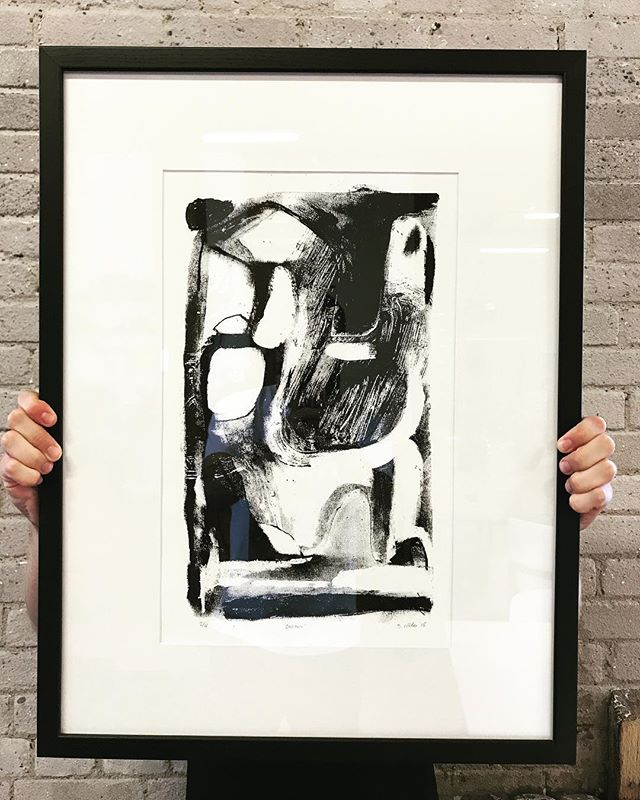 &ldquo;Canyon&rdquo; 
1 colour screenprint
Limited edition of 4
$100 unframed
Shoot me a DM if interested!
#screenprint #abstract #art #canyon #blackandwhite