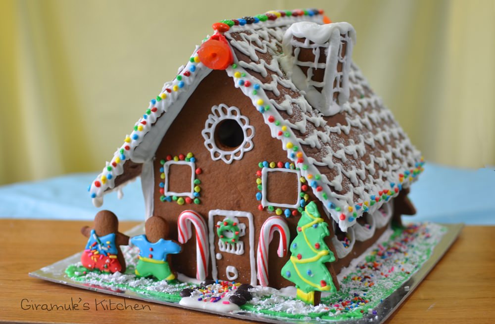 Gingerbread-house-class3.jpg