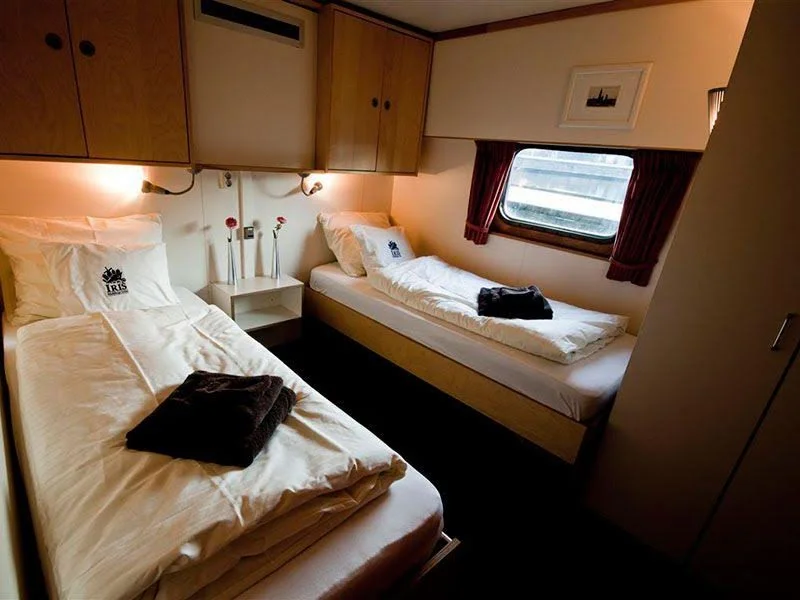 cabin.jpg