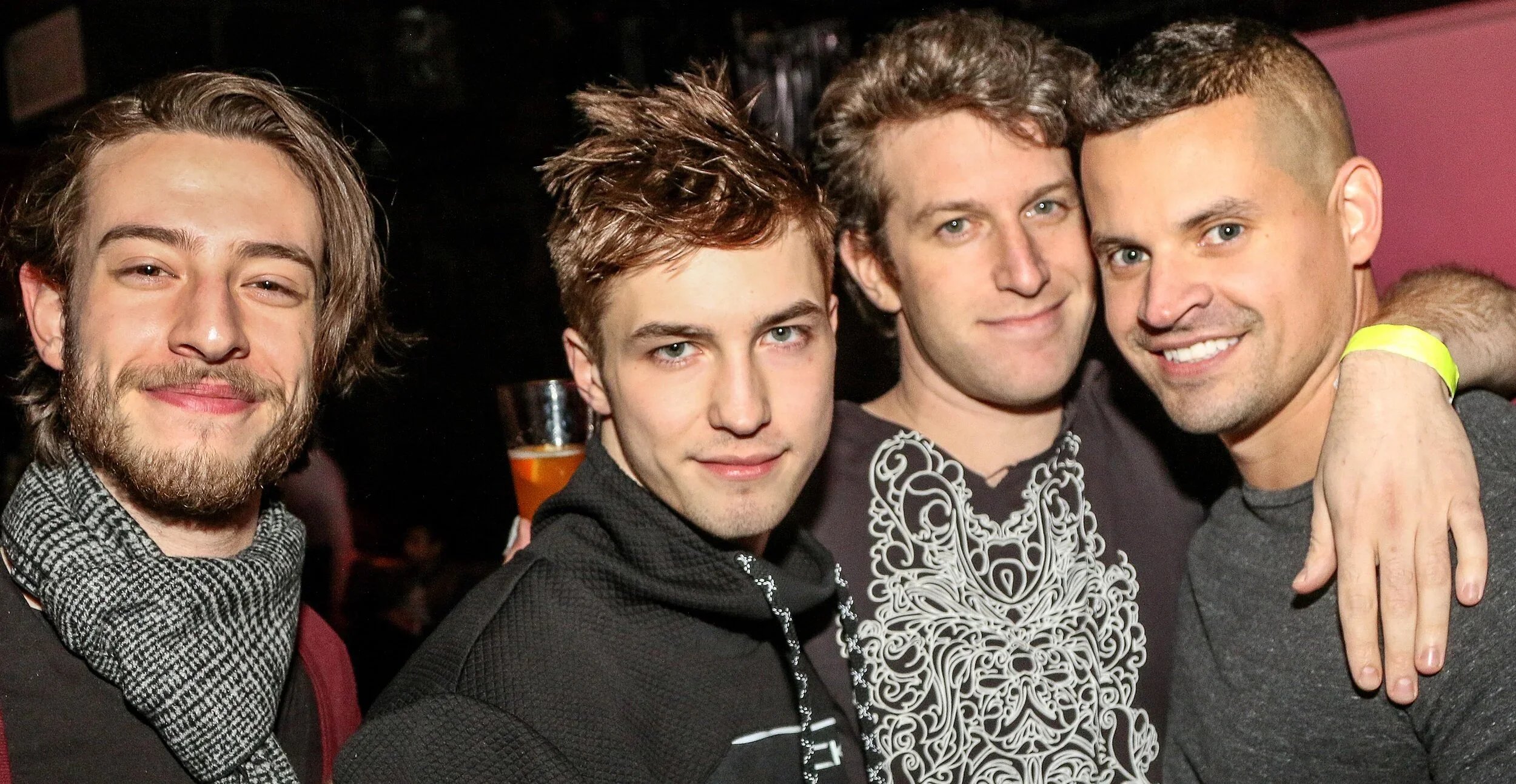 social-4some.webp