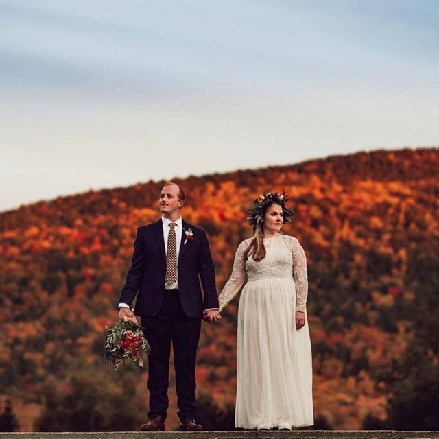 A preview by the incredible @celiakphoto of our Columbus Day Weekend wedding. 
Dress: @bhldn 
Florist: @lily_of_the_valley_florist_vt 
Photographer: @celiakphoto 
#TieTheKnotInManchesterVermont #fallwedding #foliage #columbusday #vermontwedding #manc