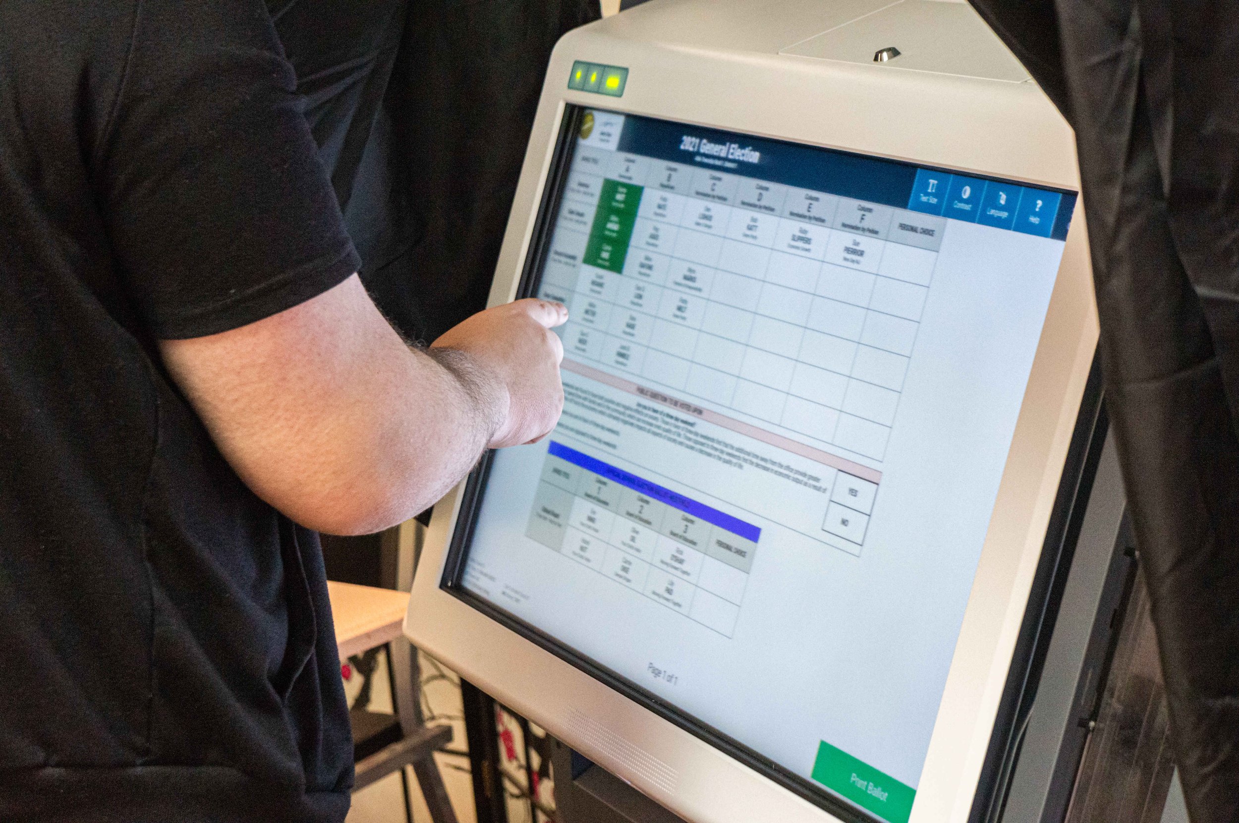 Voting Machine Demo-33.jpg