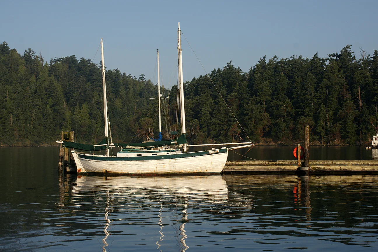Tahiti Ketch fixer-upper