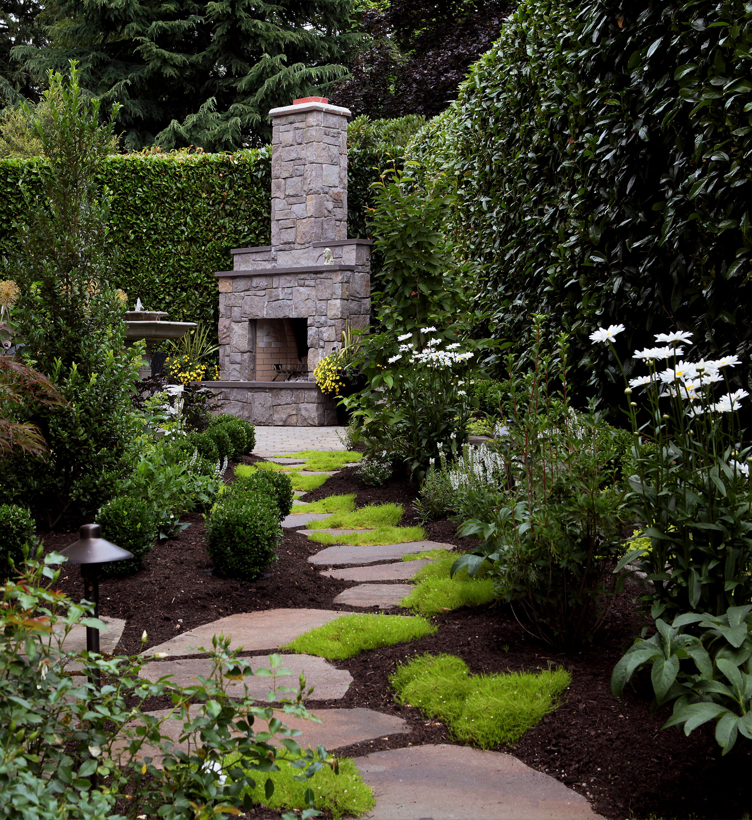 Traditional Style Side Garden for Craftsman Style Home, Vancouver, Washington